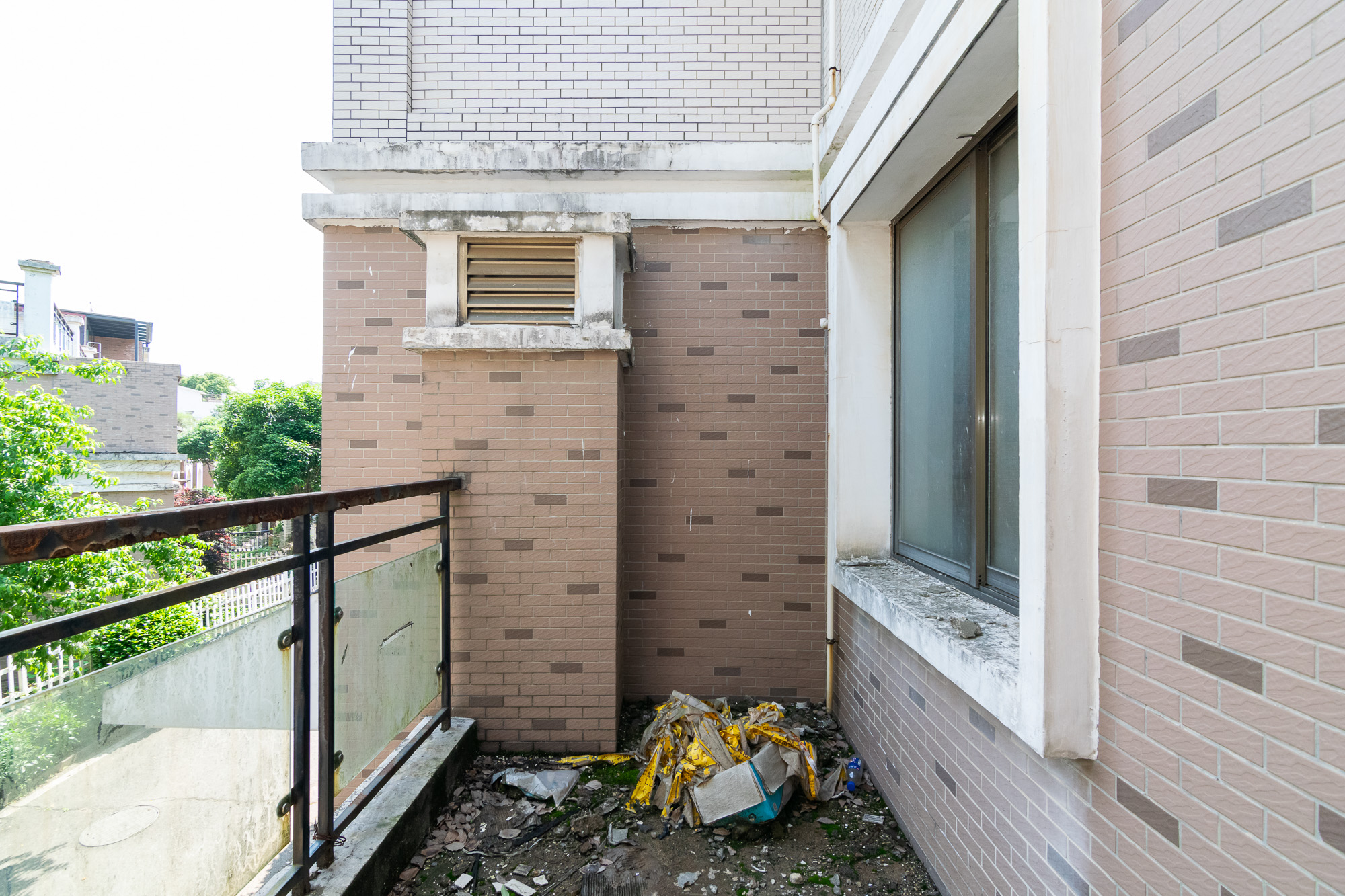 湖南报业文化城（米地亚家园）  6室2厅3卫   290.00万阳台