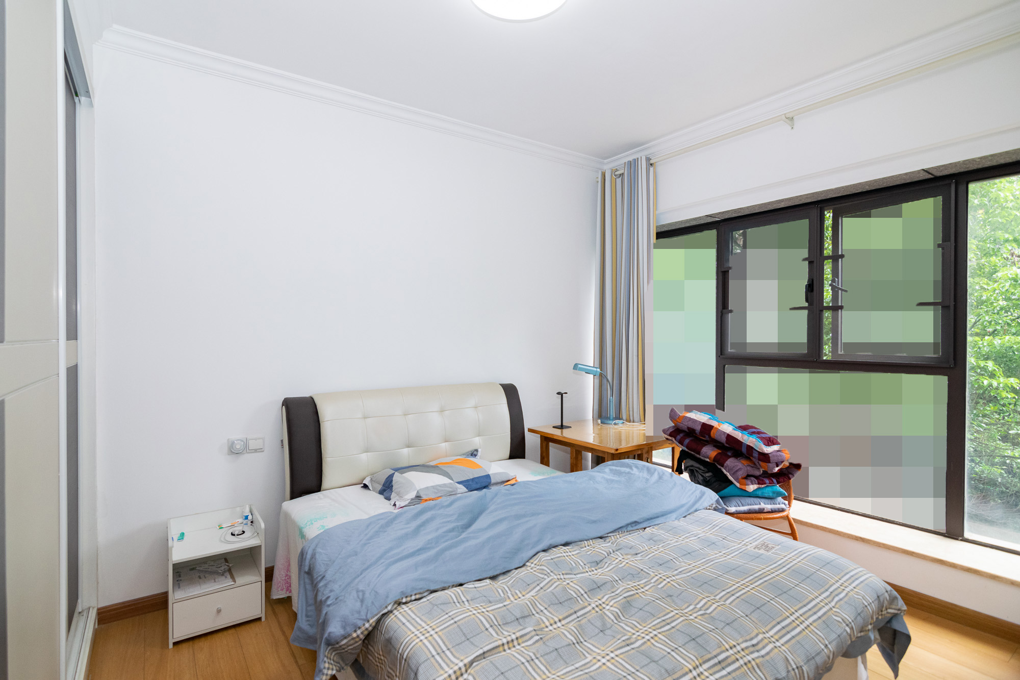 润和紫郡一期  4室2厅2卫   110.00万 润和紫郡一期  4室2厅2卫   110.00万卧室