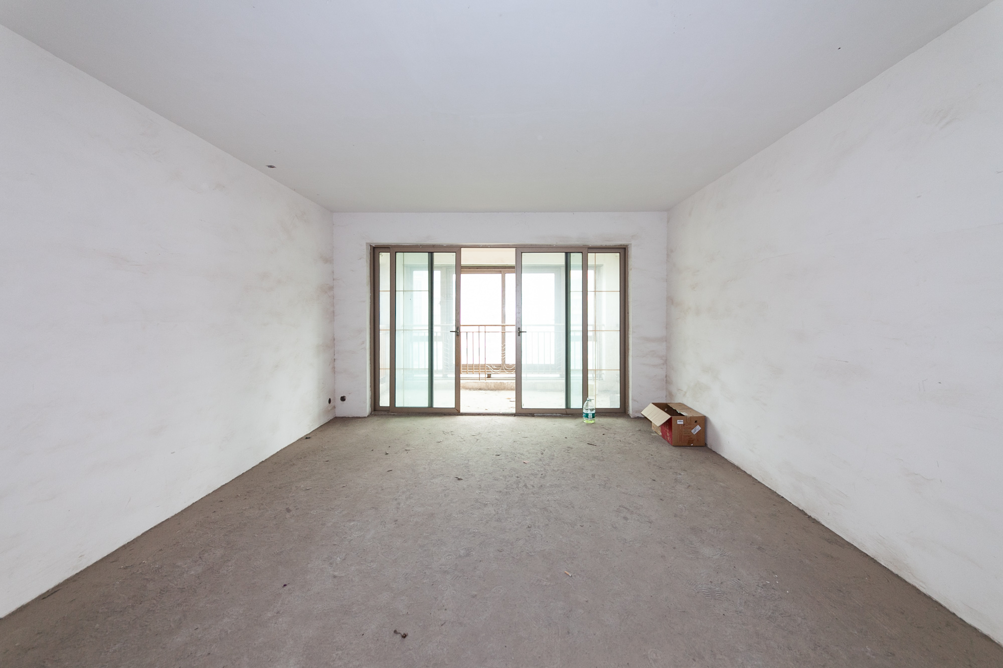 长沙玫瑰园  4室2厅3卫   141.50万