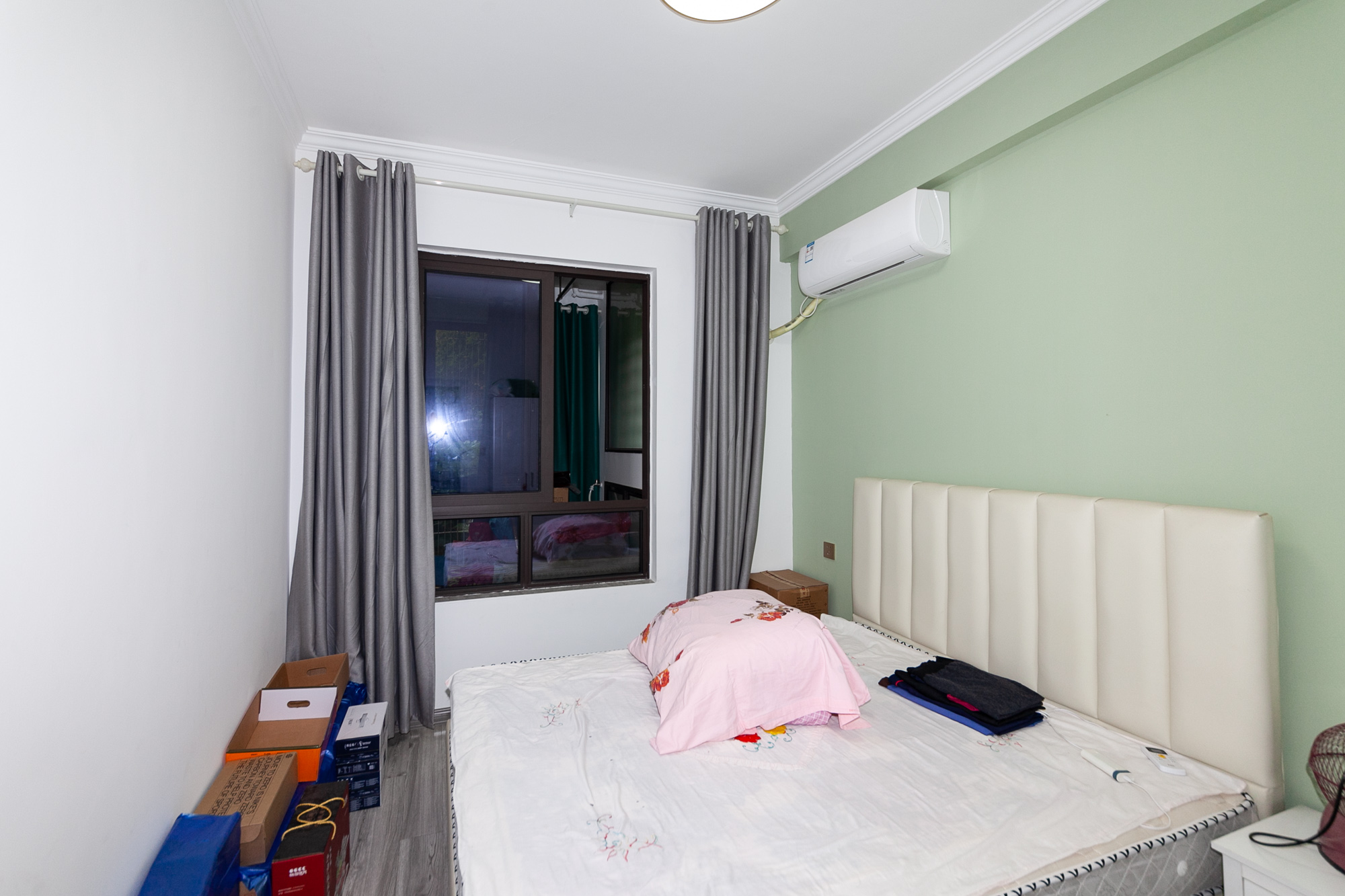 龙湖璟宸原著(龙湖紫宸) 3室2厅2卫 123.00万 龙湖璟宸原著(龙湖紫宸) 3室2厅2卫 123.00万卧室