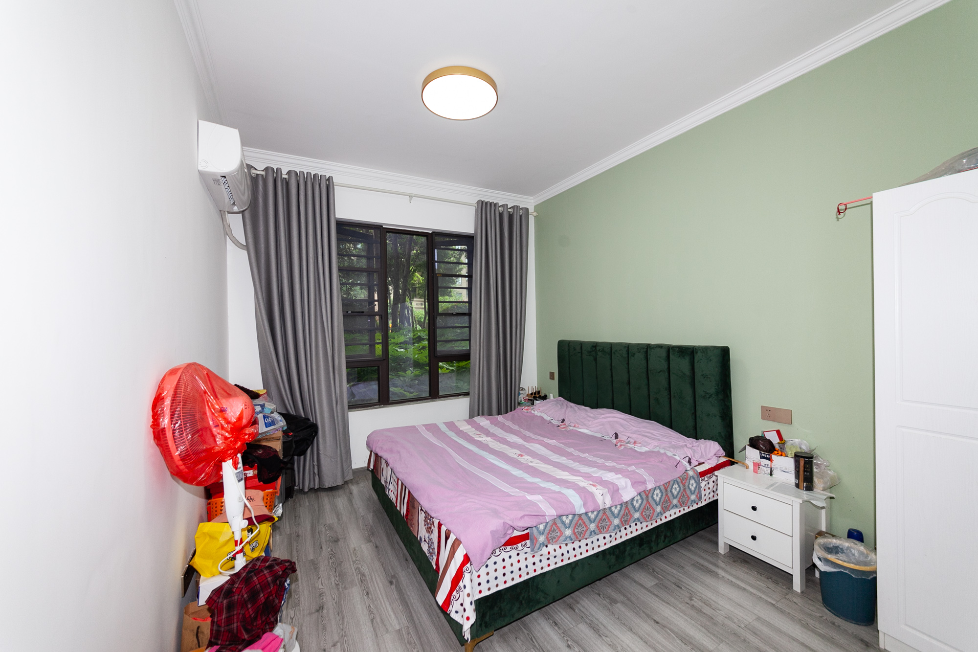 龙湖璟宸原著(龙湖紫宸) 3室2厅2卫 123.00万 龙湖璟宸原著(龙湖紫宸) 3室2厅2卫 123.00万卧室