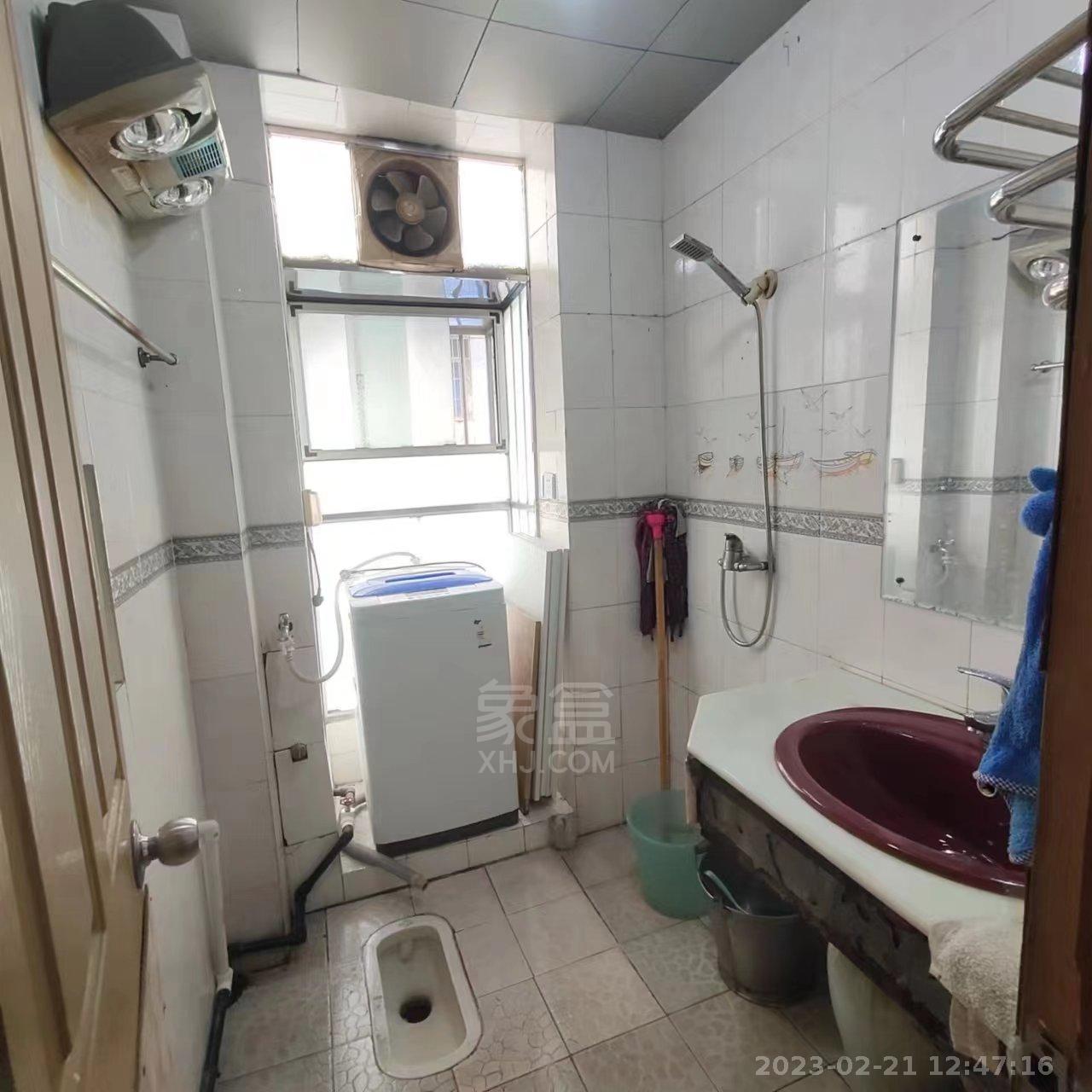 保利高尚小区 4室2厅2卫 72.0万 保利高尚小区 4室2厅2卫 72.0万室内图