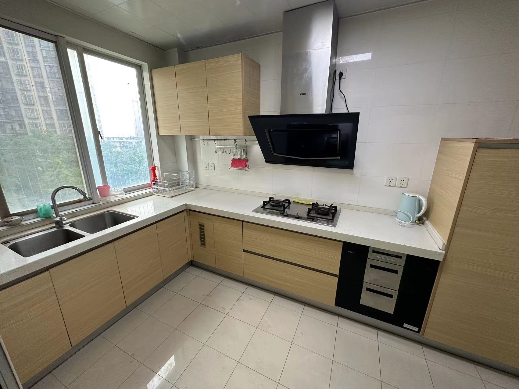 玫瑰名城梧桐园  4室2厅2卫   66.00万 玫瑰名城梧桐园  4室2厅2卫   66.00万室内图