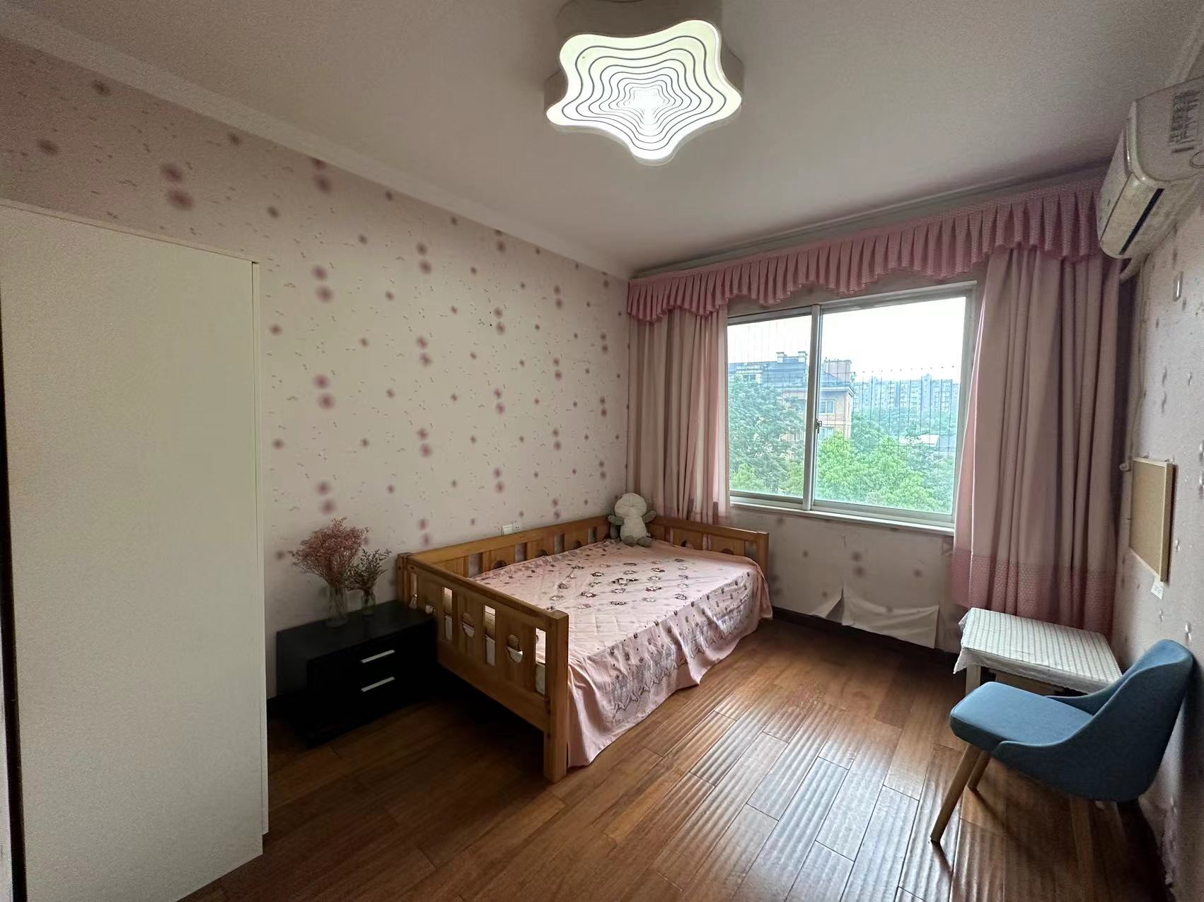 玫瑰名城梧桐园  4室2厅2卫   66.00万 玫瑰名城梧桐园  4室2厅2卫   66.00万室内图