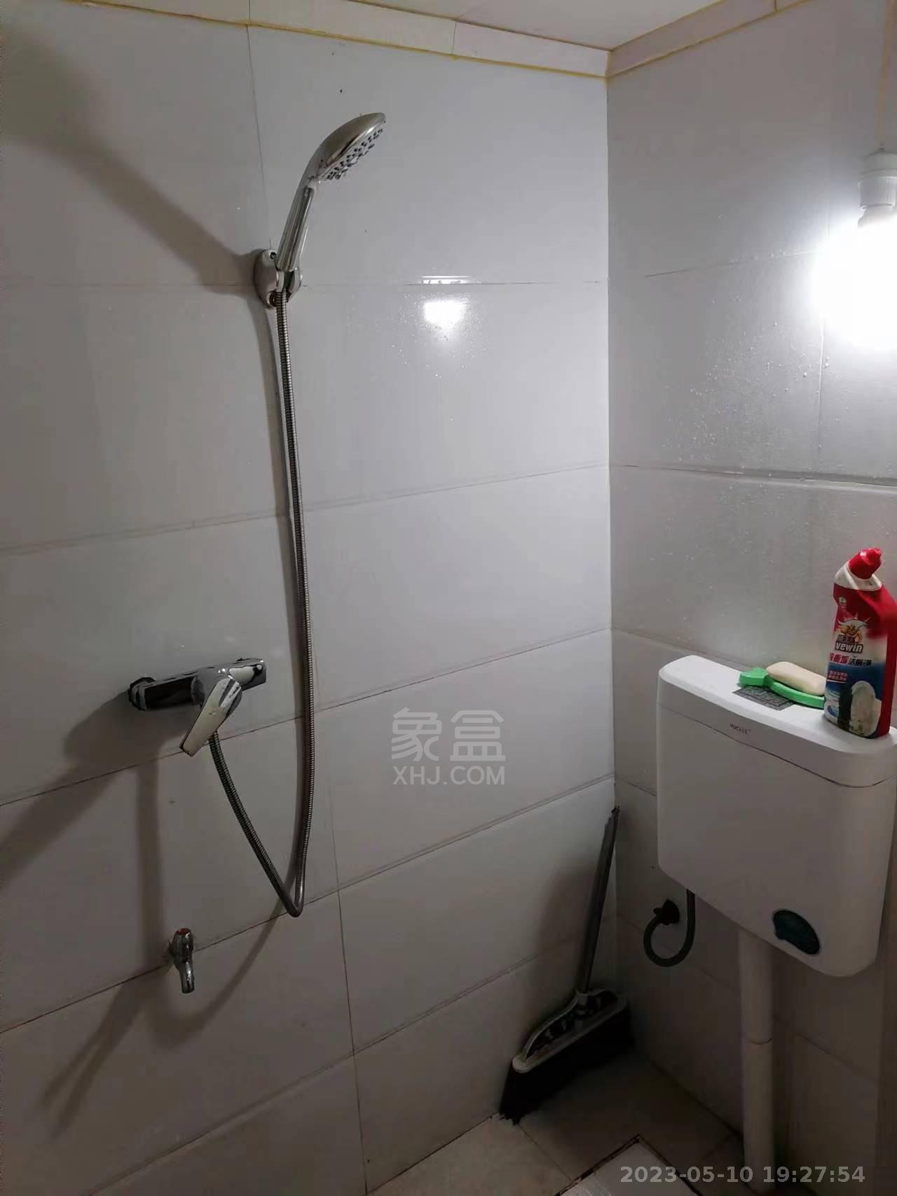 御景东方 1室0厅0卫 450.00元/月 御景东方 1室0厅0卫 450.00元/月室内图