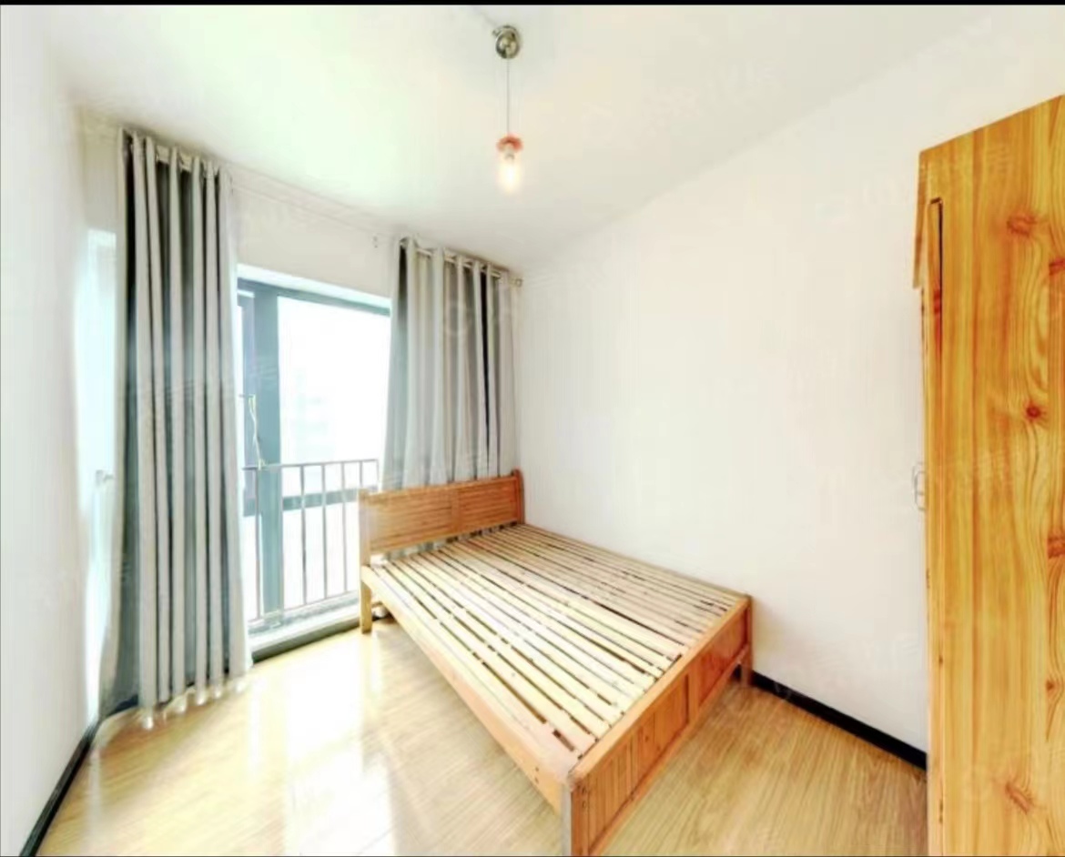 中天会展城A区  2室2厅1卫   2300.00元/月室内图
