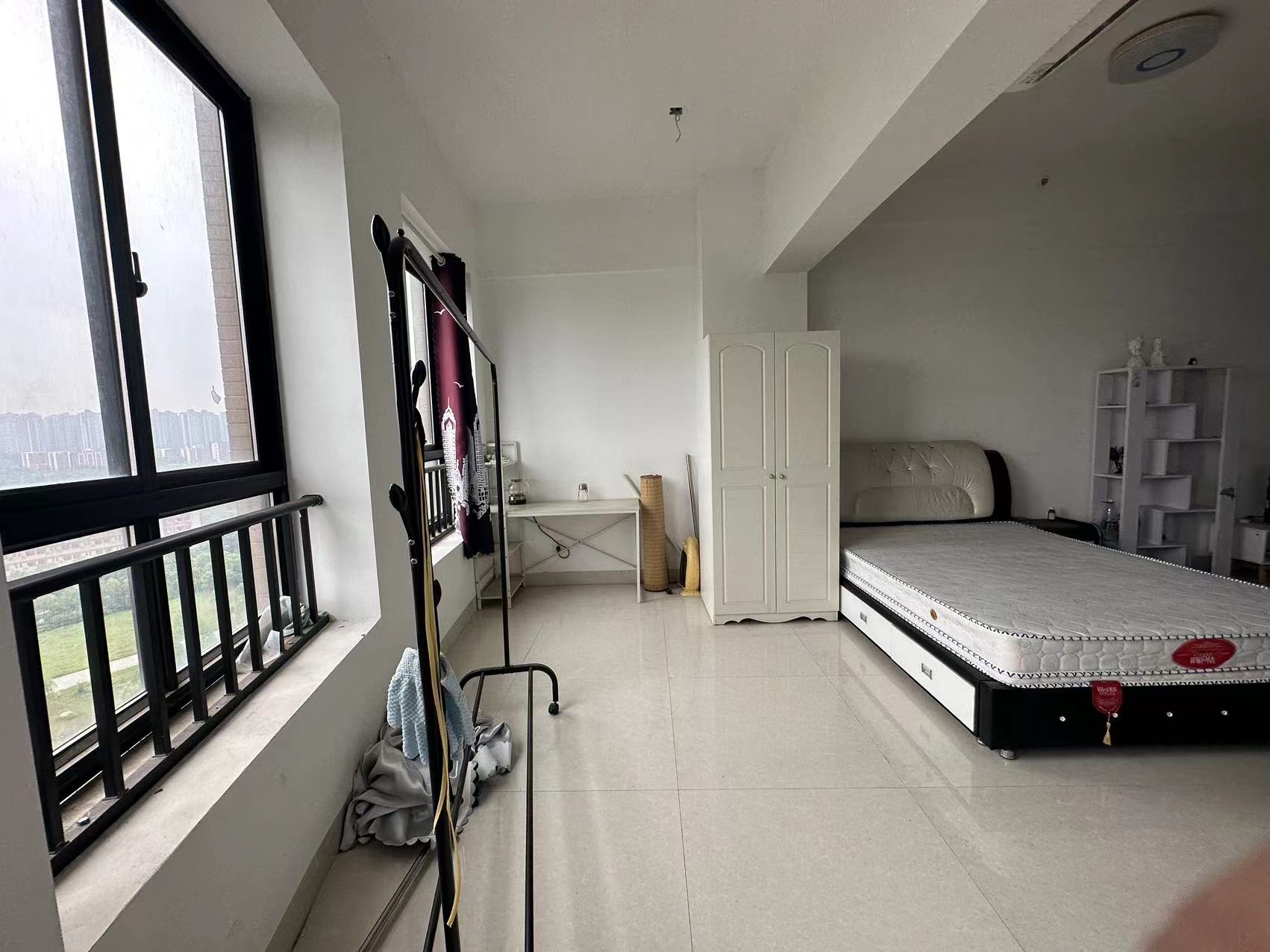 康桥美郡 1室1厅1卫 29.8万 康桥美郡 1室1厅1卫 29.8万室内图