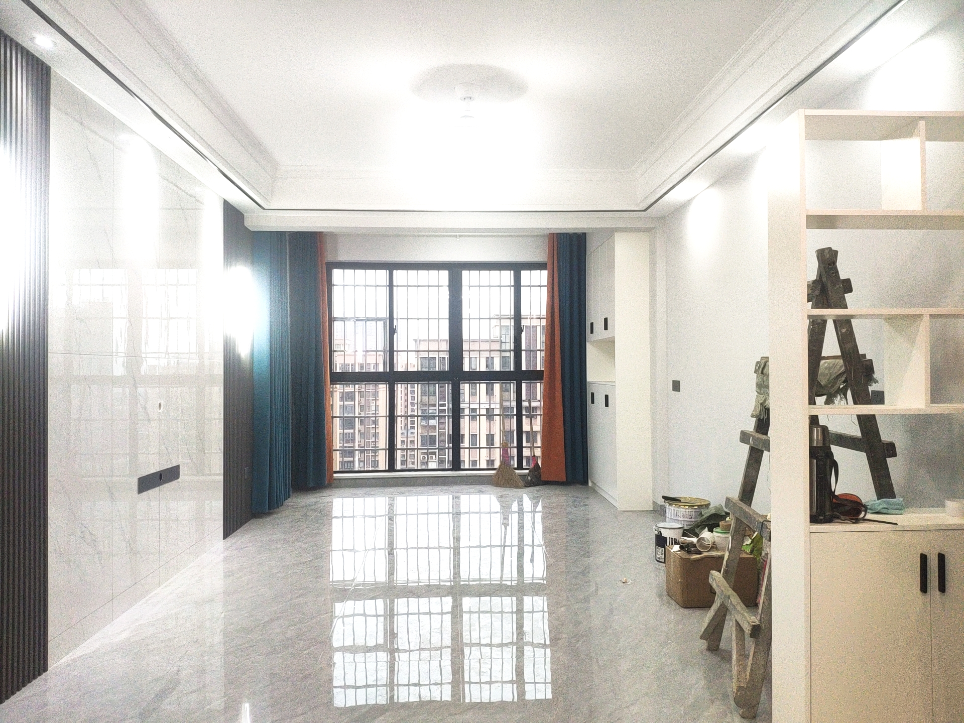 锴鑫恒郡 2室2厅1卫 66.80万 锴鑫恒郡 2室2厅1卫 66.80万客厅