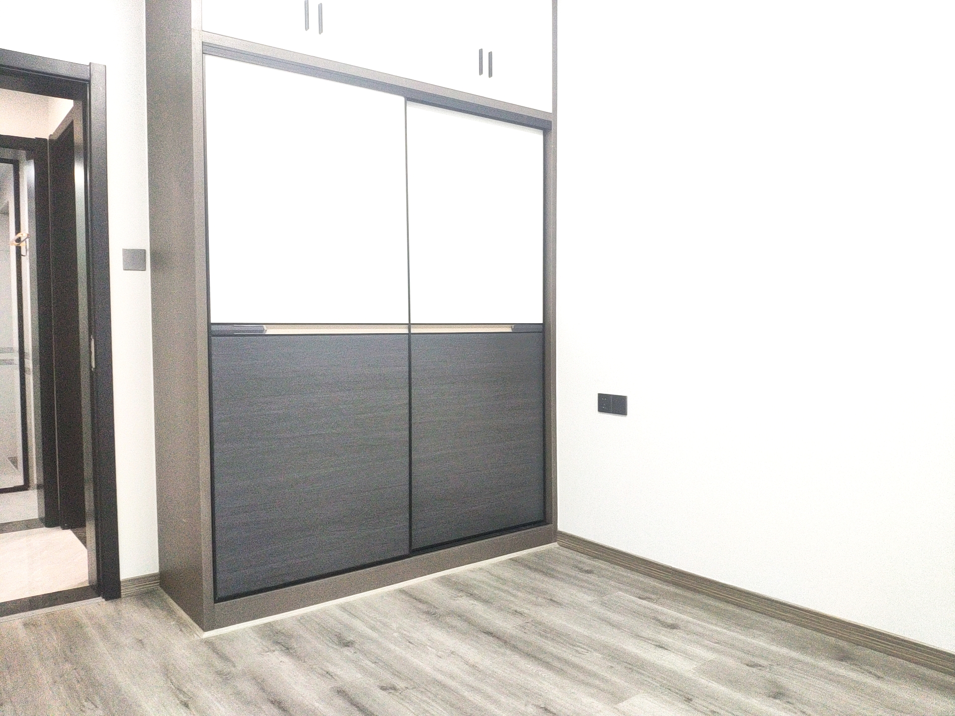 锴鑫恒郡 2室2厅1卫 66.80万 锴鑫恒郡 2室2厅1卫 66.80万客厅