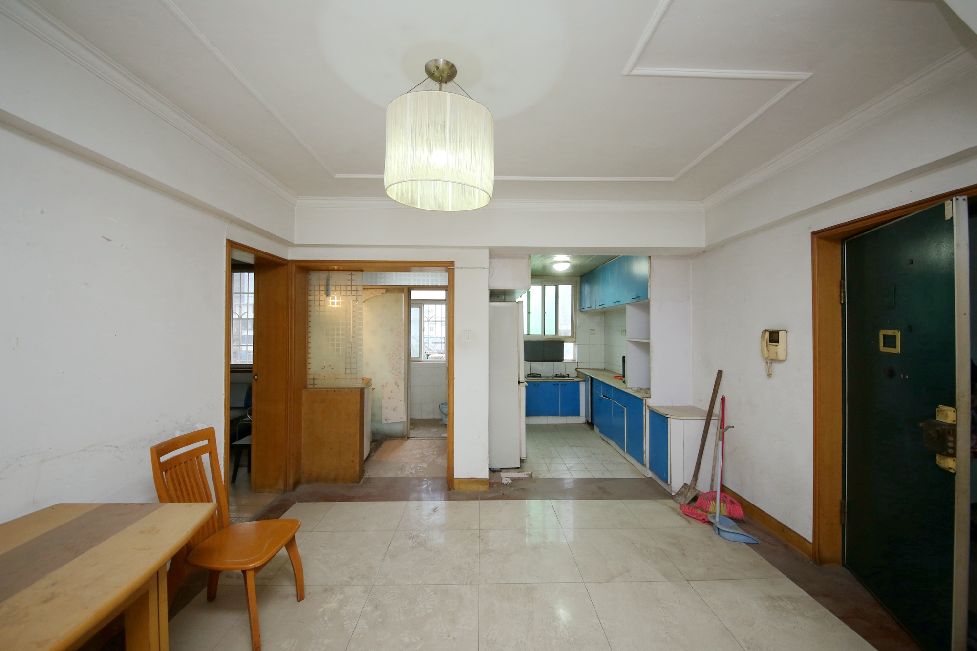 水月林公寓（建行宿舍）  4室3厅3卫   167.50万客厅