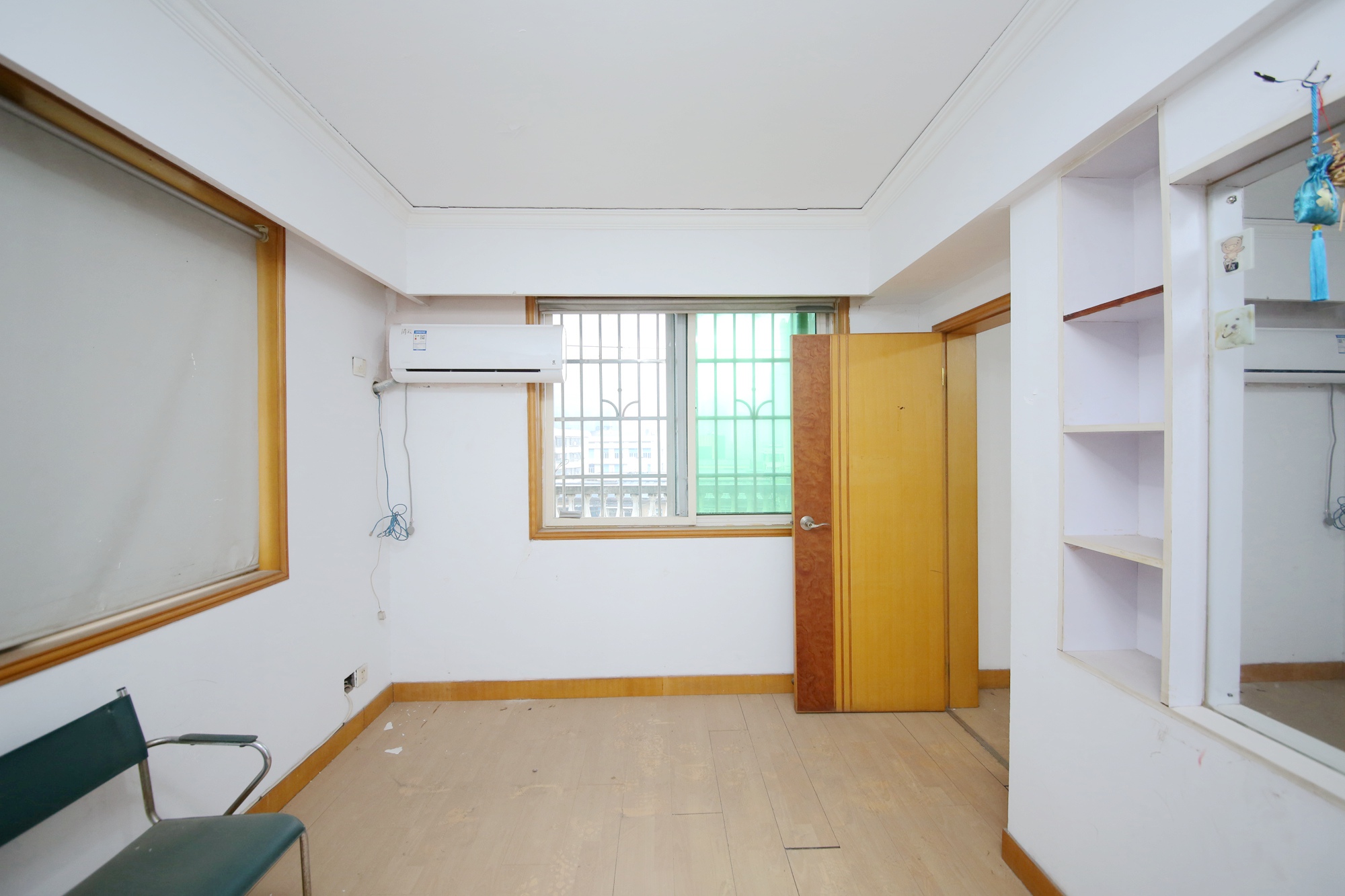 水月林公寓（建行宿舍）  4室3厅3卫   167.50万卧室