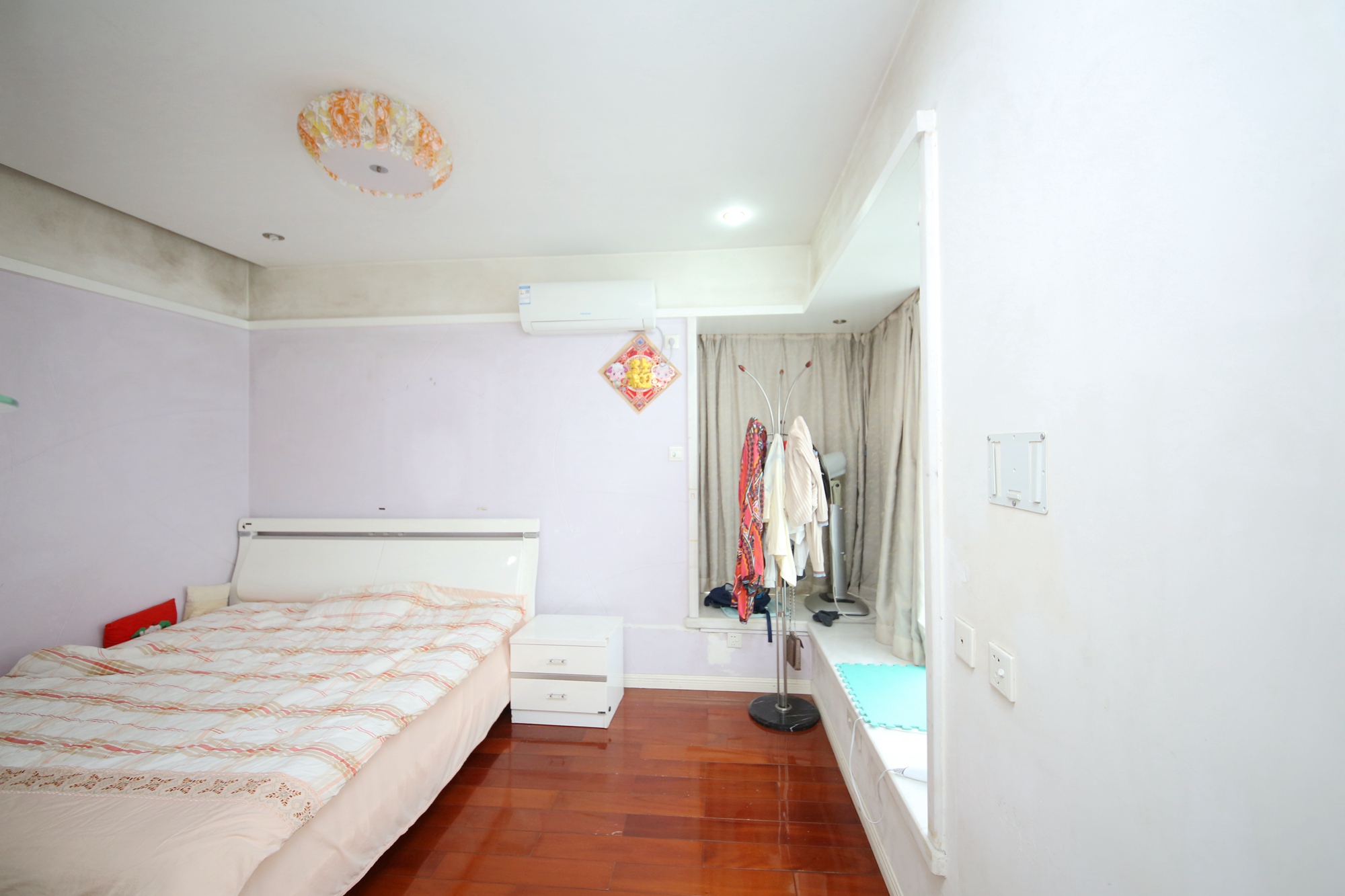 银港水晶城  2室2厅2卫    66.8万卧室