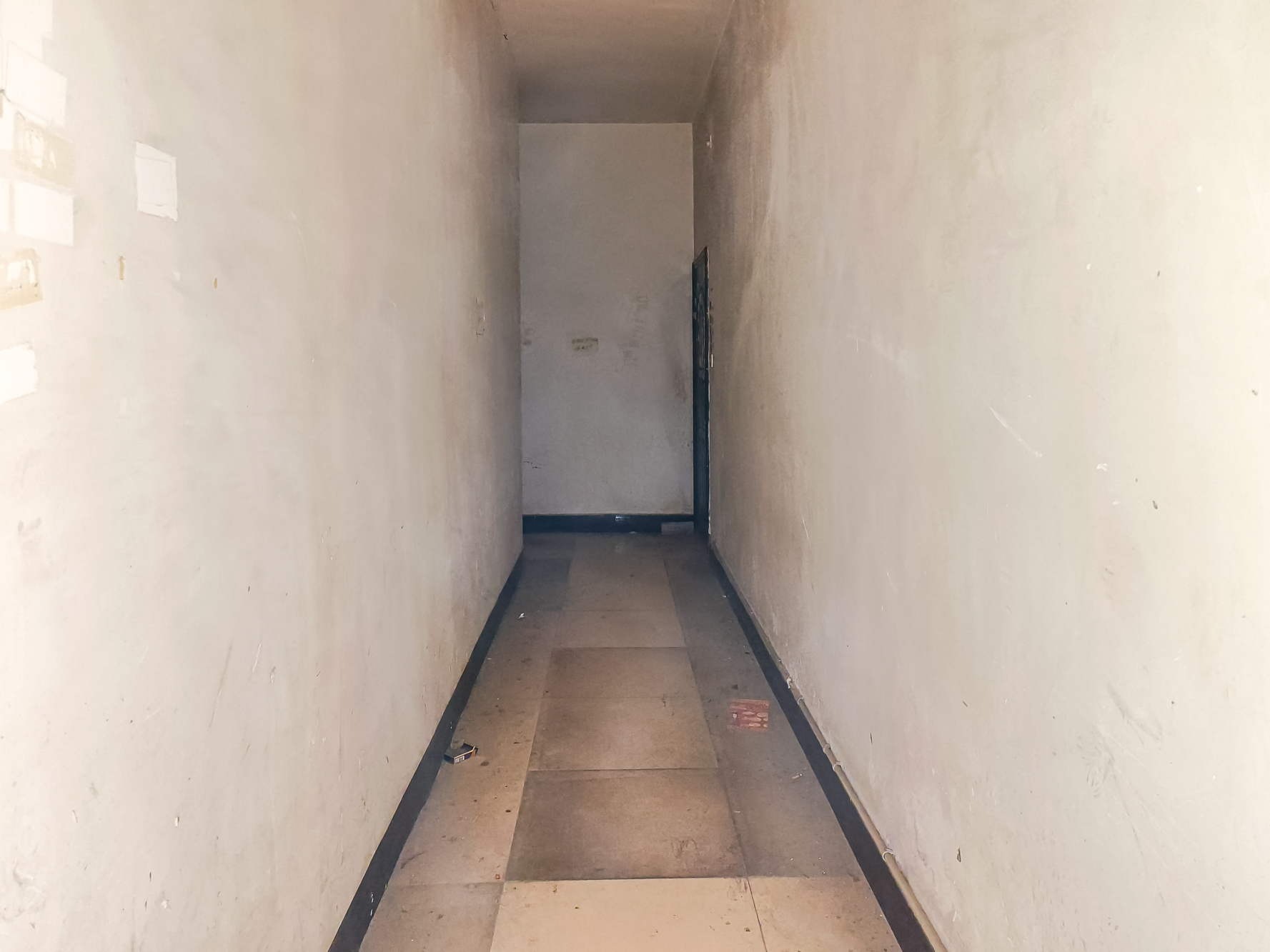 众鑫建材市场（长沙县星沙镇皮具市场）  4室2厅2卫   60.00万其他