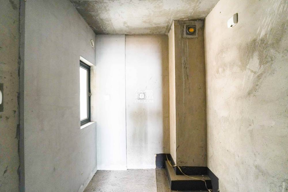 中建嘉和城  3室2厅1卫   83.00万