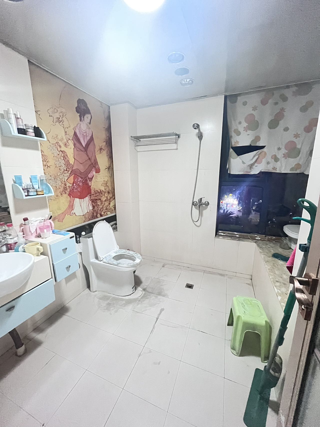 山水国际 4室2厅2卫 98.00万 山水国际 4室2厅2卫 98.00万室内图