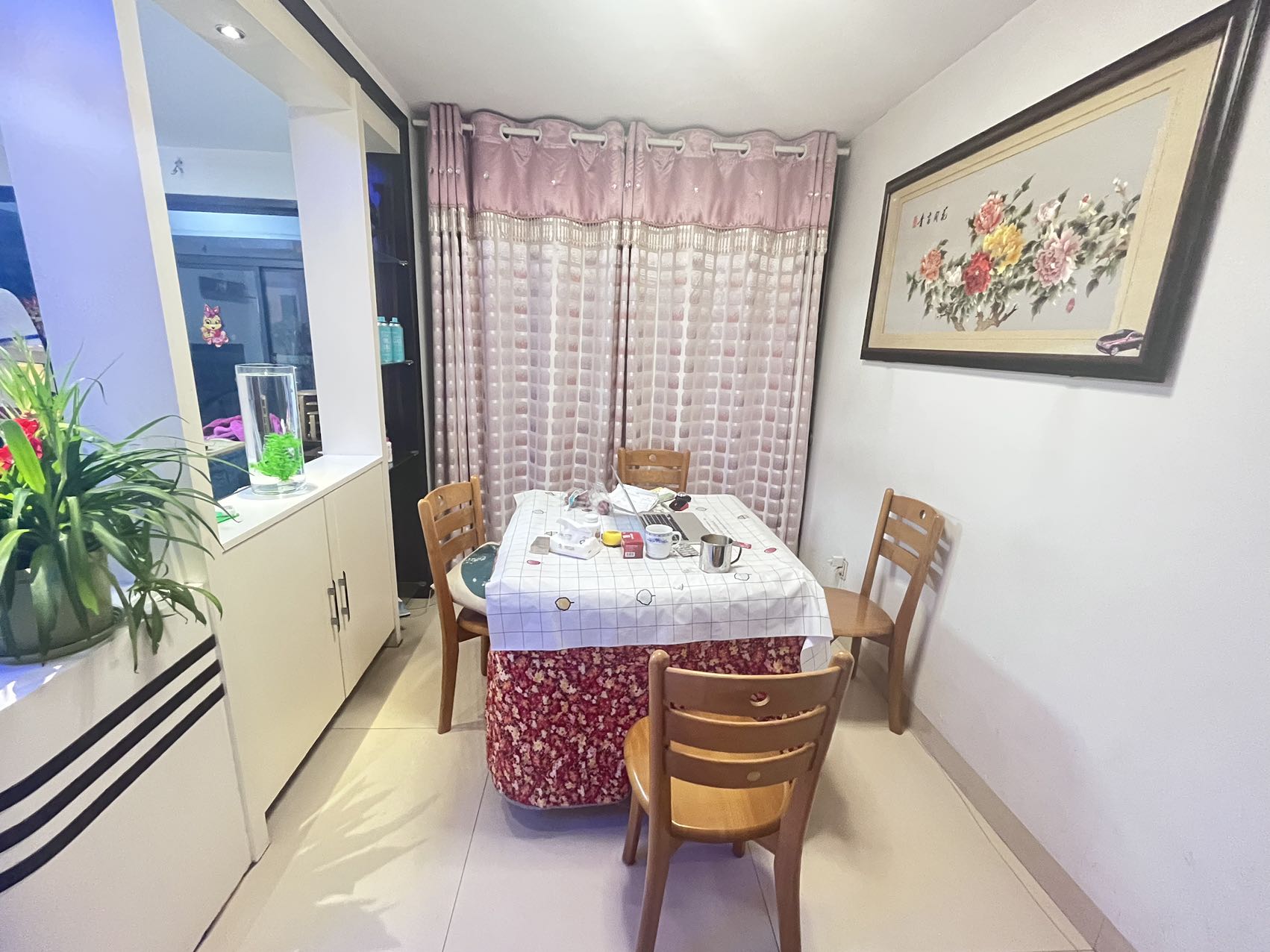 山水国际 4室2厅2卫 98.00万 山水国际 4室2厅2卫 98.00万室内图