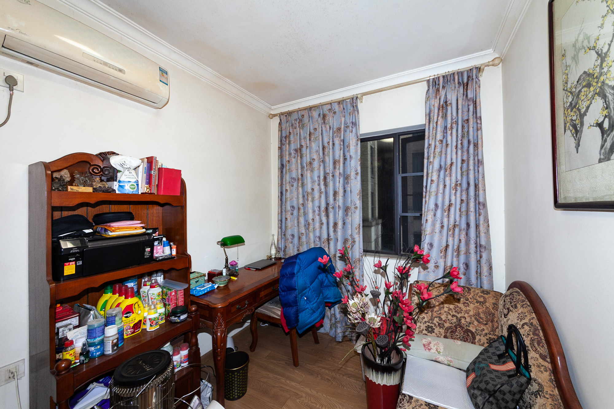 时代倾城一期 3室2厅1卫 79.80万 时代倾城一期 3室2厅1卫 79.80万卧室