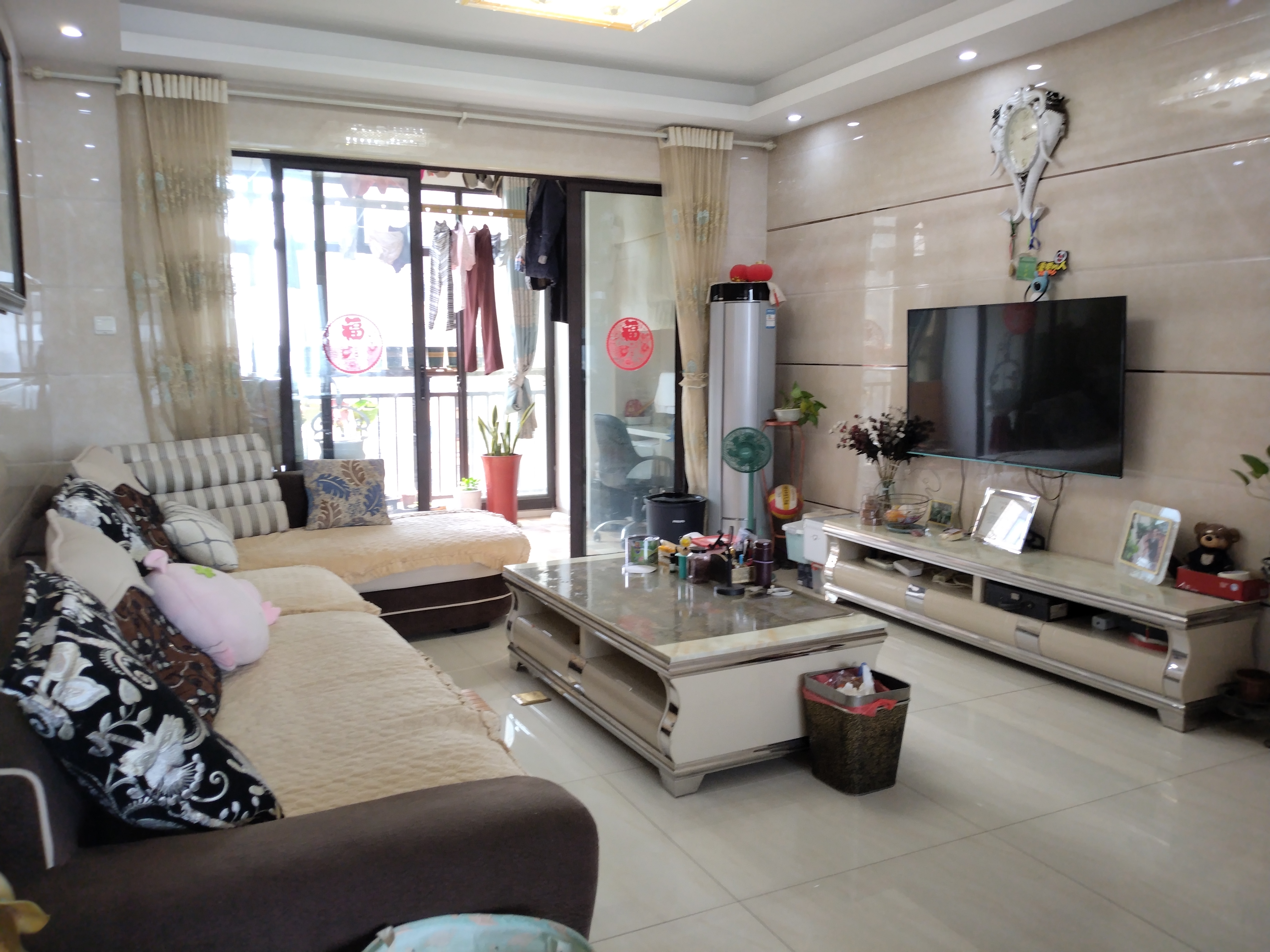 慧谷阳光 3室2厅2卫 79.80万 慧谷阳光 3室2厅2卫 79.80万室内图