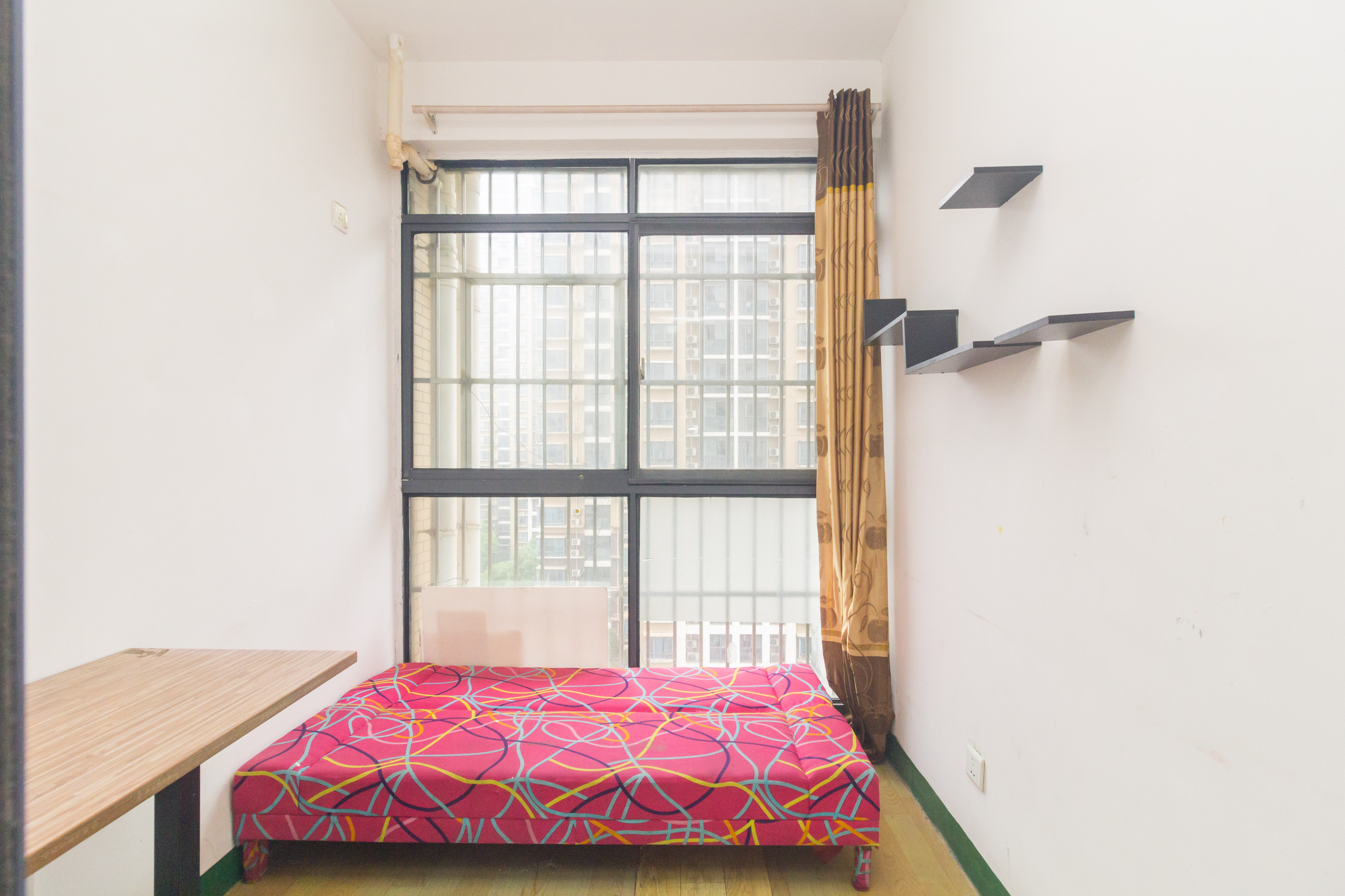 中国铁建国际城一期  3室2厅1卫   54.80万 中国铁建国际城一期  3室2厅1卫   54.80万卧室