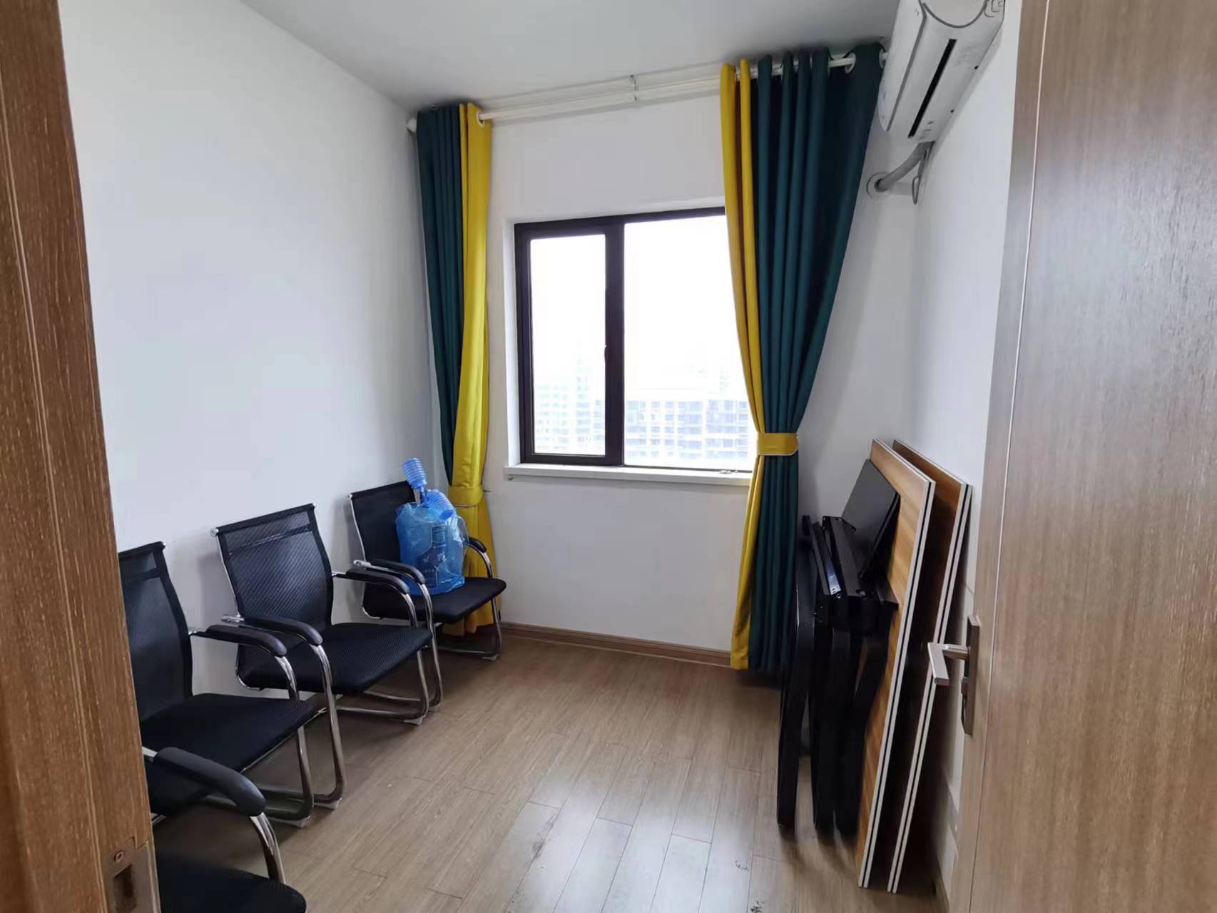 美的翰城  4室2厅2卫   112.80万 美的翰城  4室2厅2卫   112.80万室内图