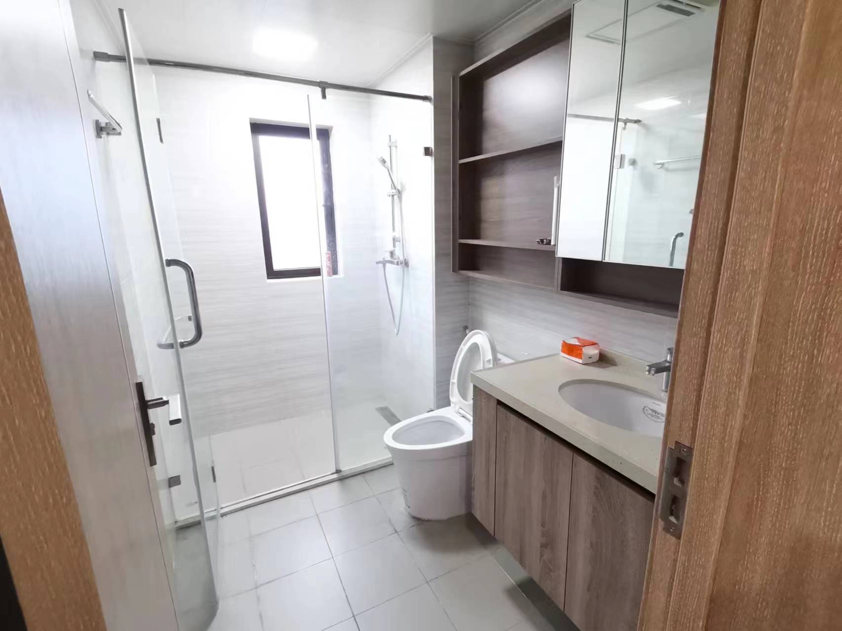 美的翰城  4室2厅2卫   112.80万 美的翰城  4室2厅2卫   112.80万室内图