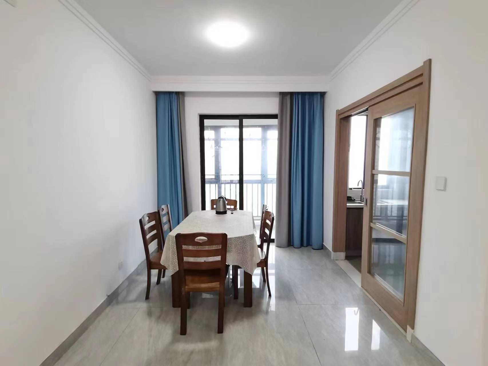 美的翰城  4室2厅2卫   112.80万 美的翰城  4室2厅2卫   112.80万室内图