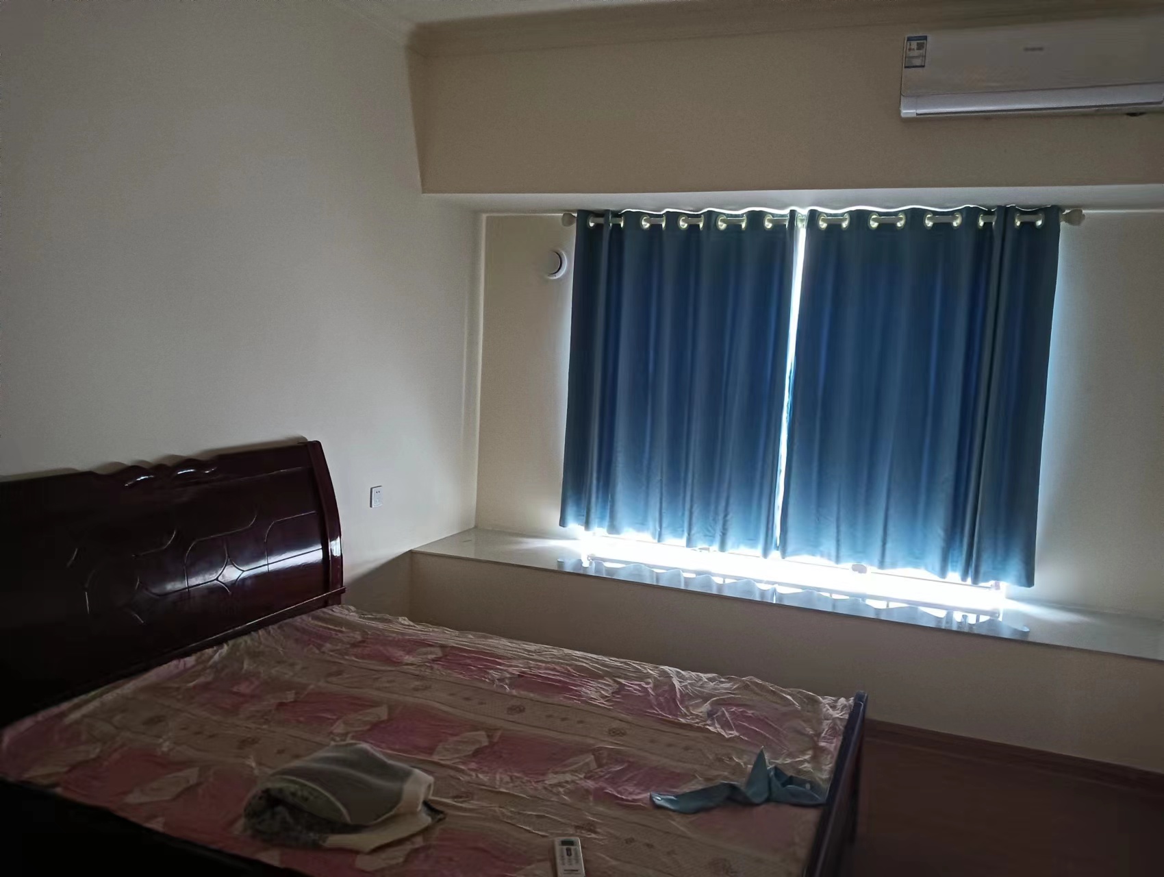 碧桂园豪园-二期 3室2厅1卫 2000.00元/月 碧桂园豪园-二期 3室2厅1卫 2000.00元/月室内图