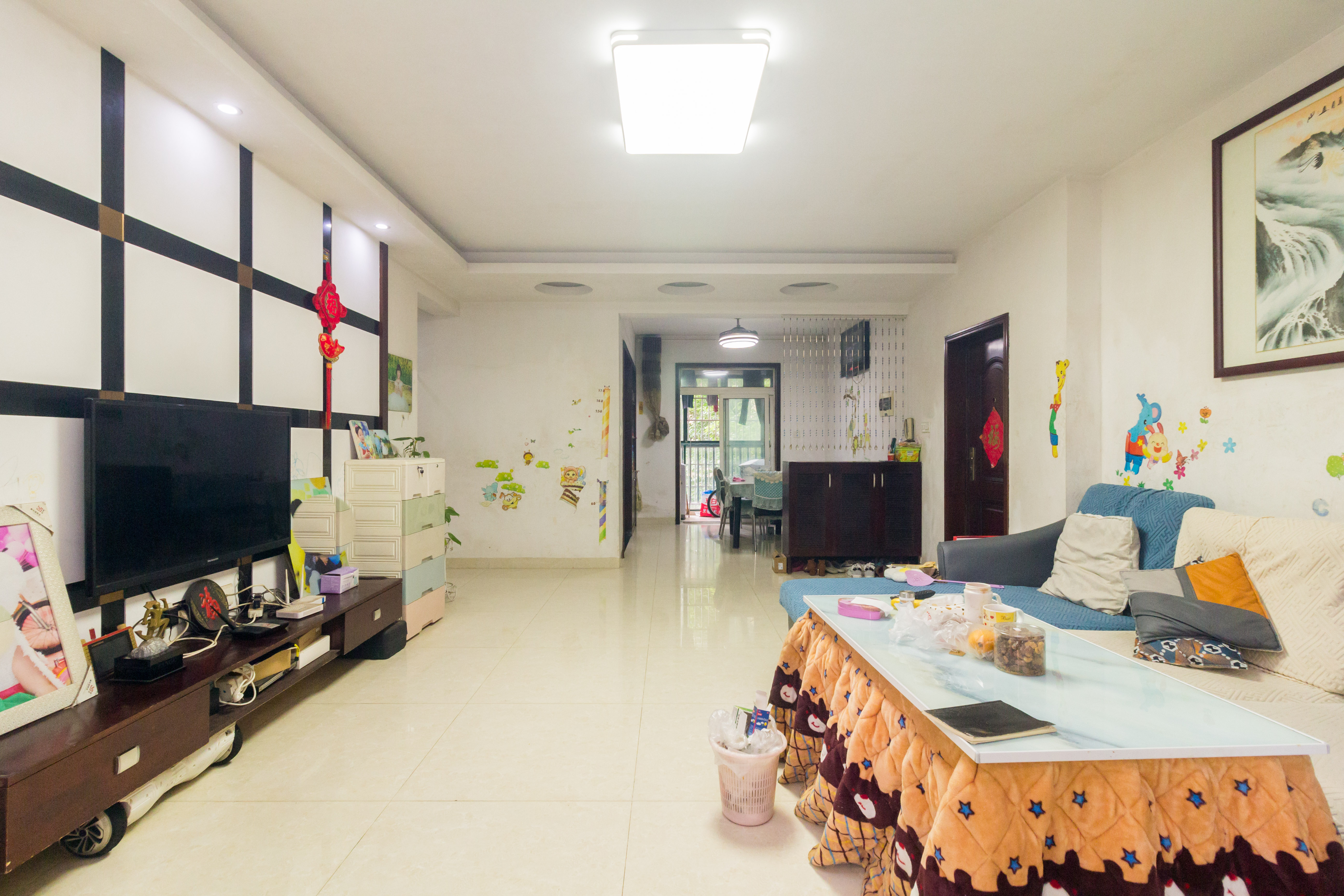 博雅湘水湾 2室2厅1卫 83.80万 博雅湘水湾 2室2厅1卫 83.80万客厅