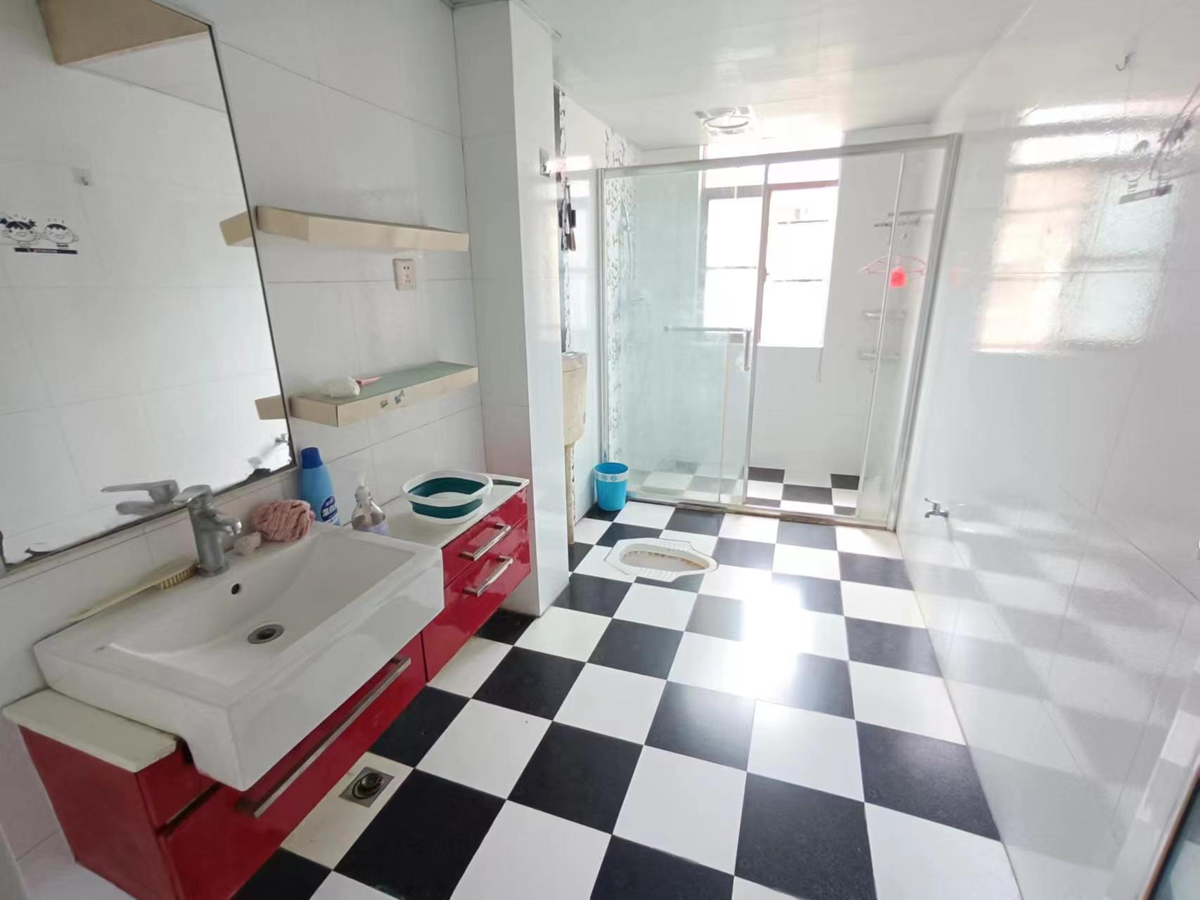 碧玉花园  3室2厅2卫   62.00万 碧玉花园  3室2厅2卫   62.00万室内图