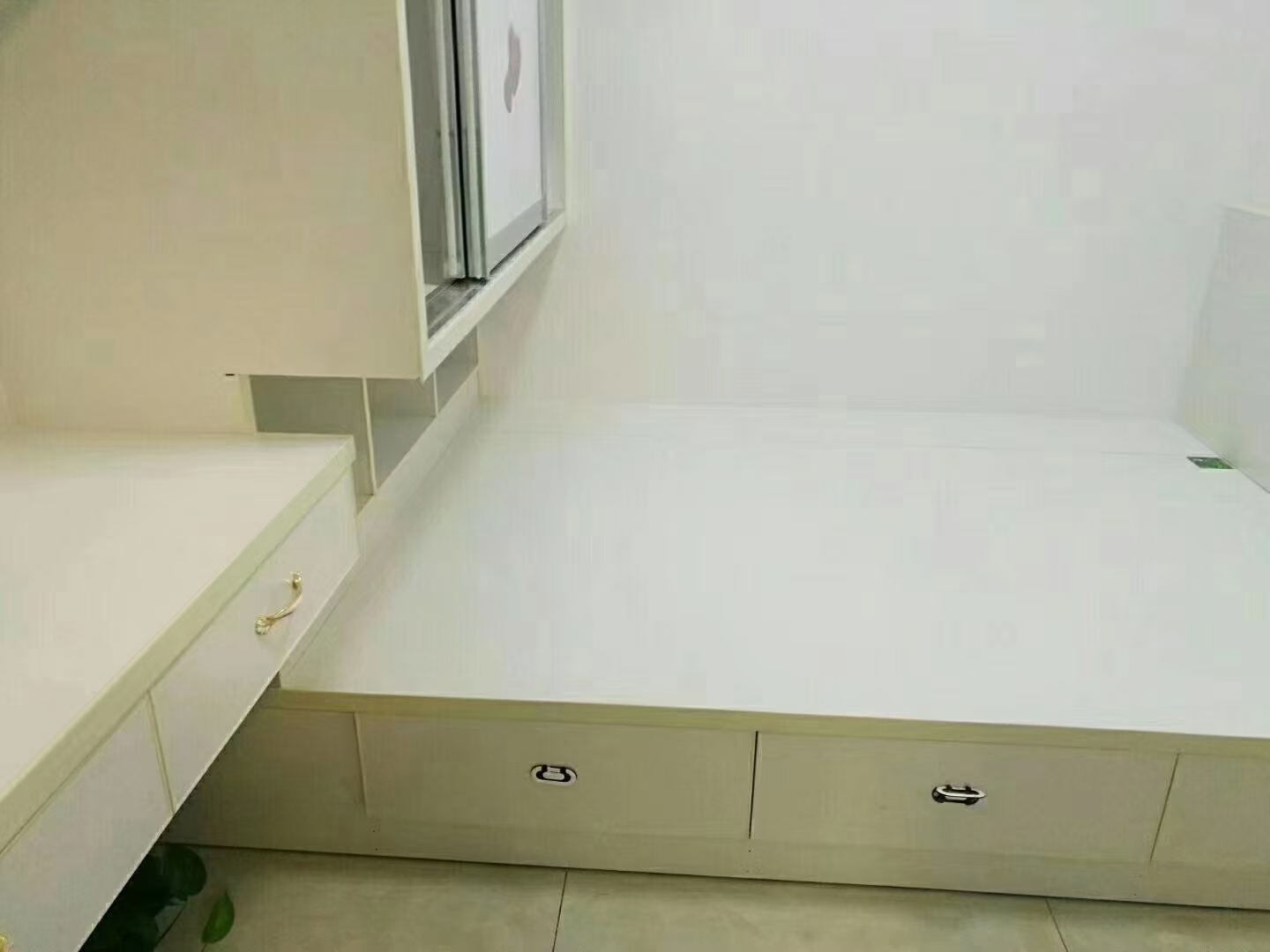 百弘学府城  1室1厅1卫   1200.00元/月室内图
