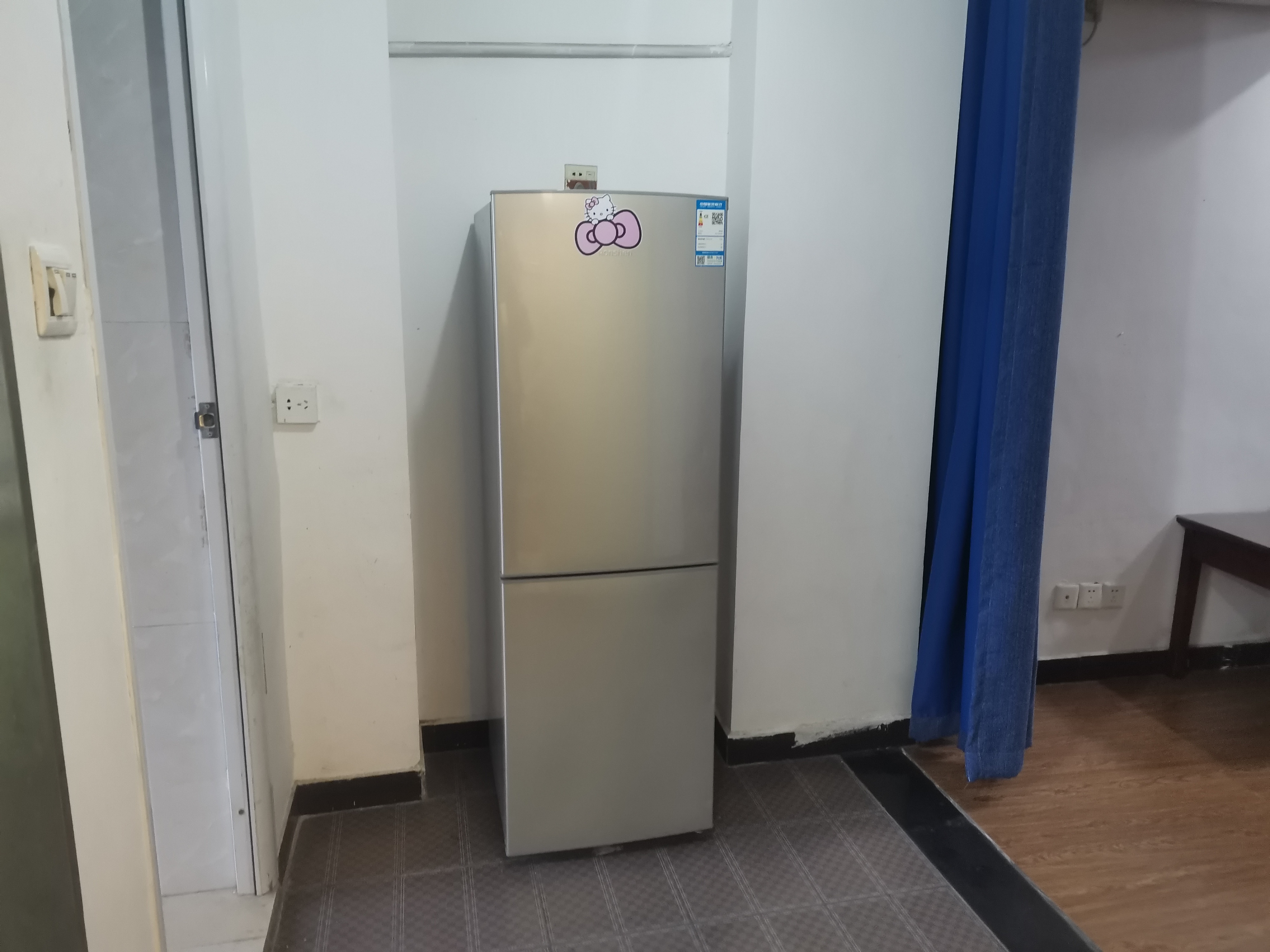 龙泰上品  1室1厅1卫   1000.00元/月室内图