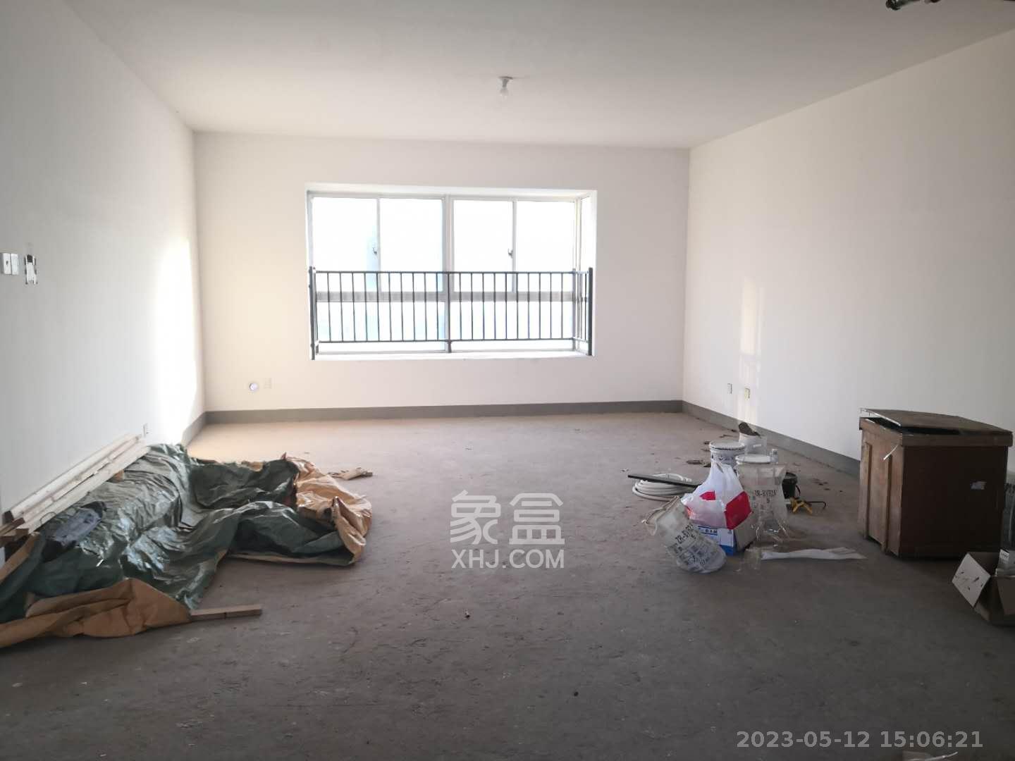 桃阳苑（省人大单位房）  5室2厅2卫   2200.00元/月室内图1