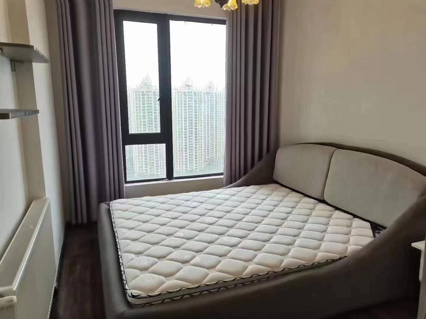 美的林城时代  3室2厅2卫   3600.00元/月室内图