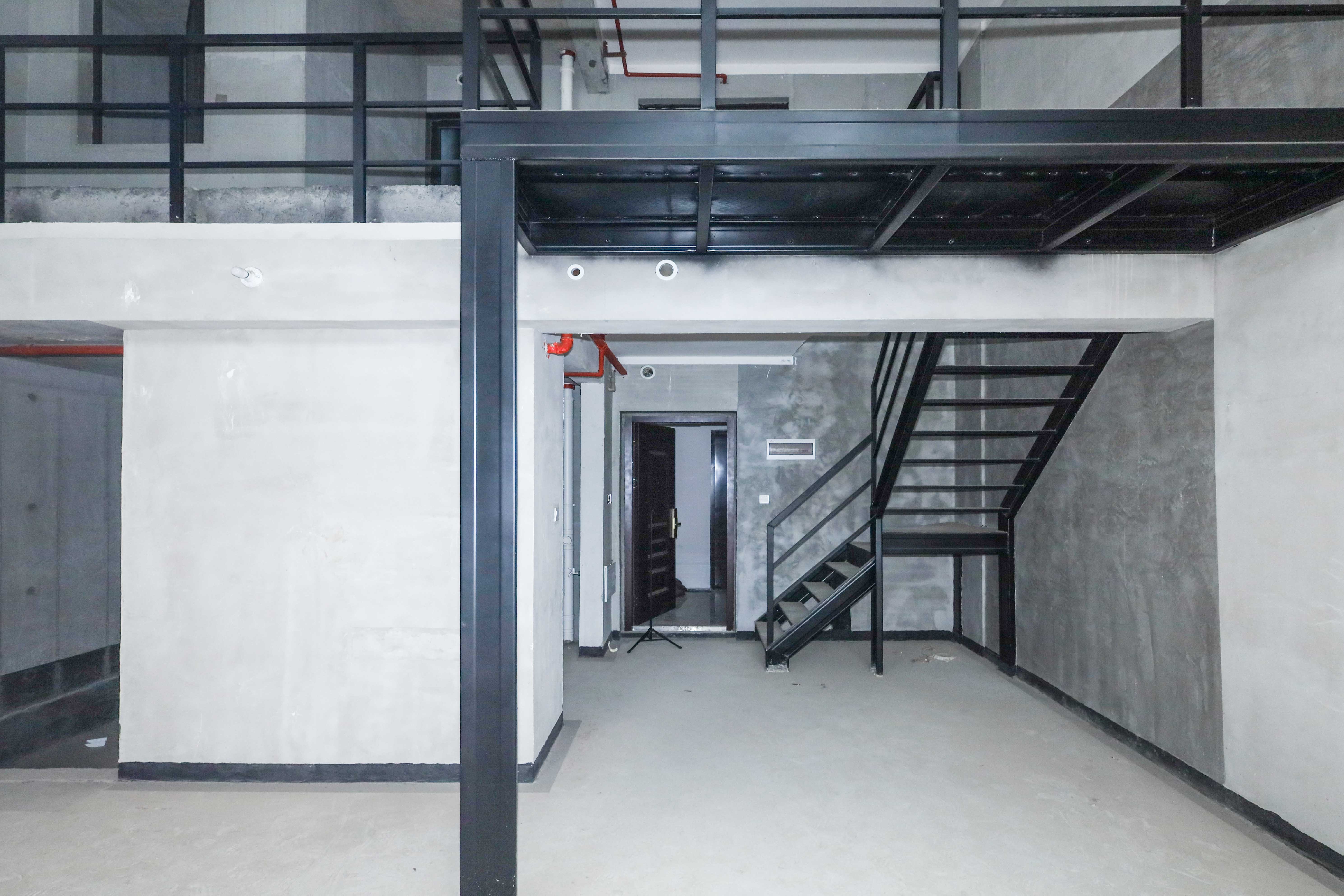 建发央著  3室2厅2卫   175.00万