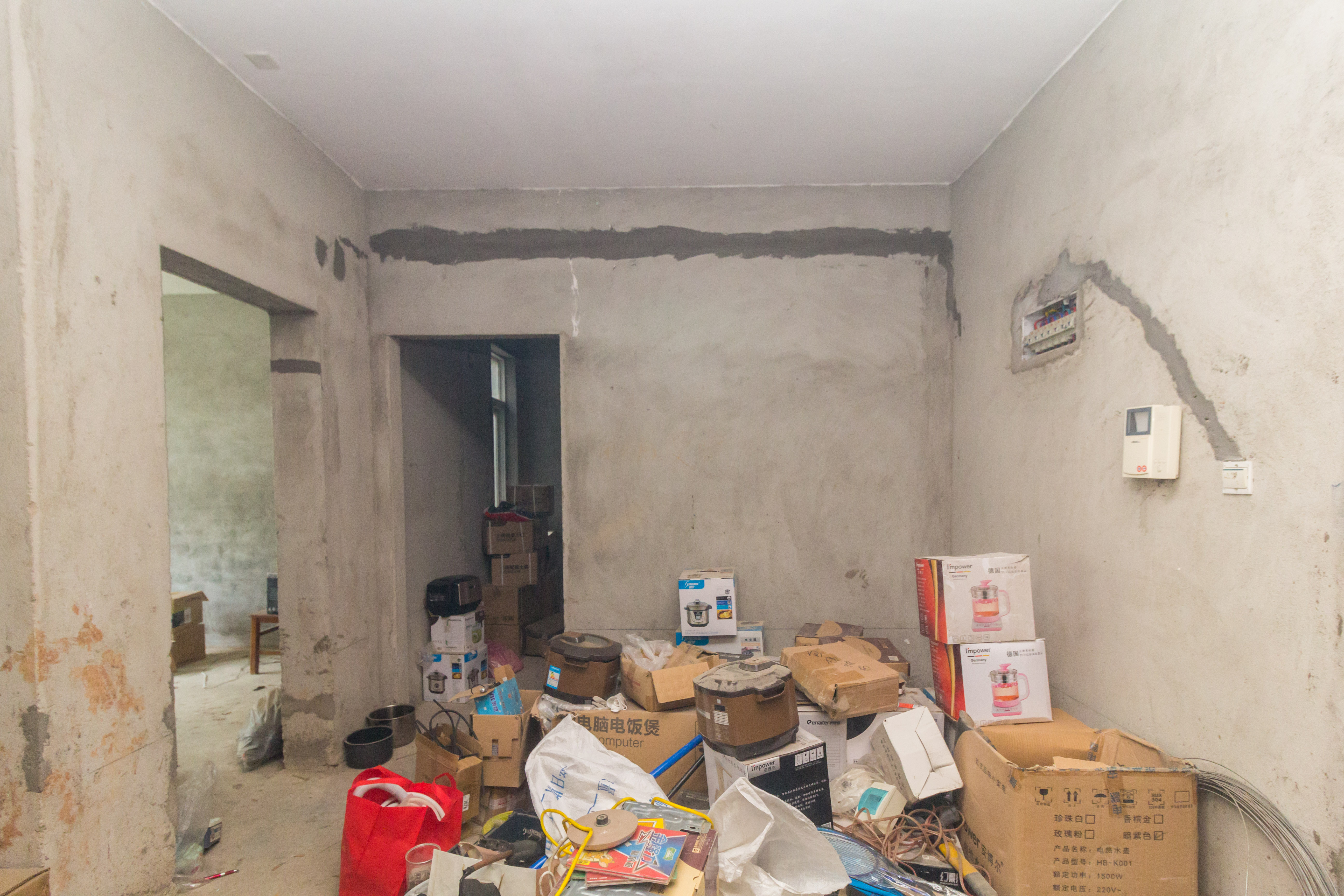 东业苹果社区  4室2厅2卫    64.68万卧室