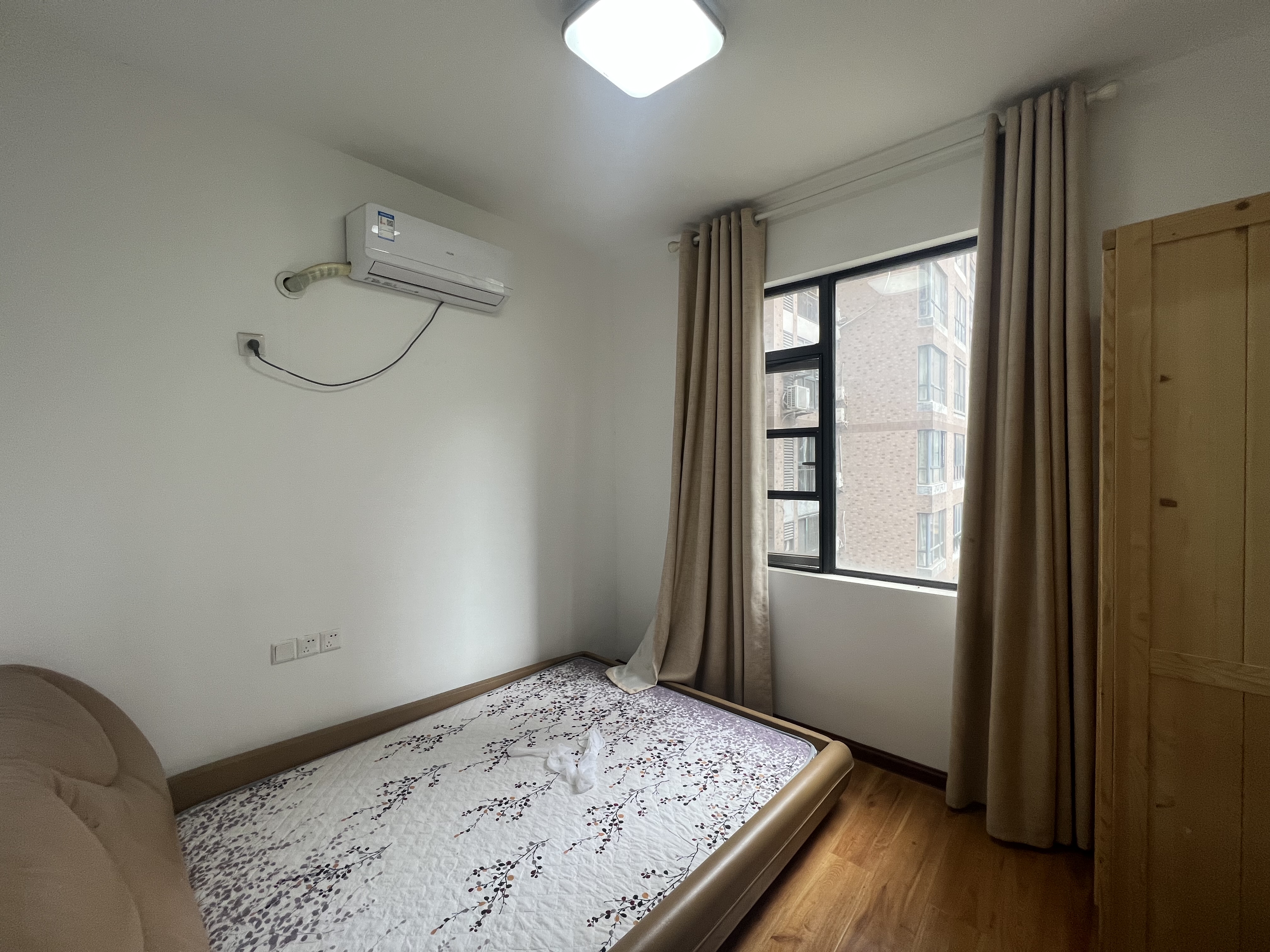 湘银星城  3室2厅1卫   72.00万 湘银星城  3室2厅1卫   72.00万室内图