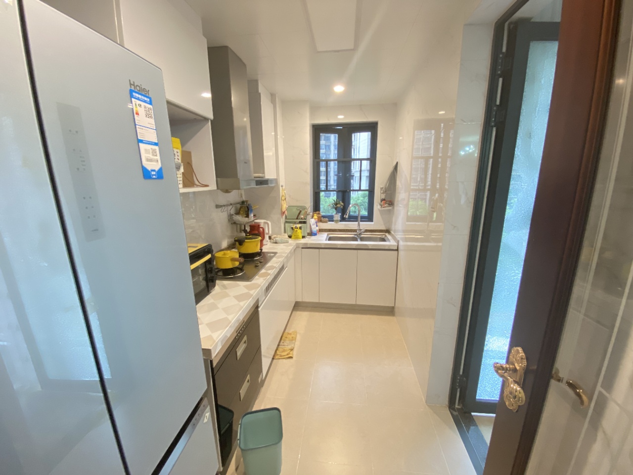 恒大华府  3室2厅2卫   106.00万 恒大华府  3室2厅2卫   106.00万室内图