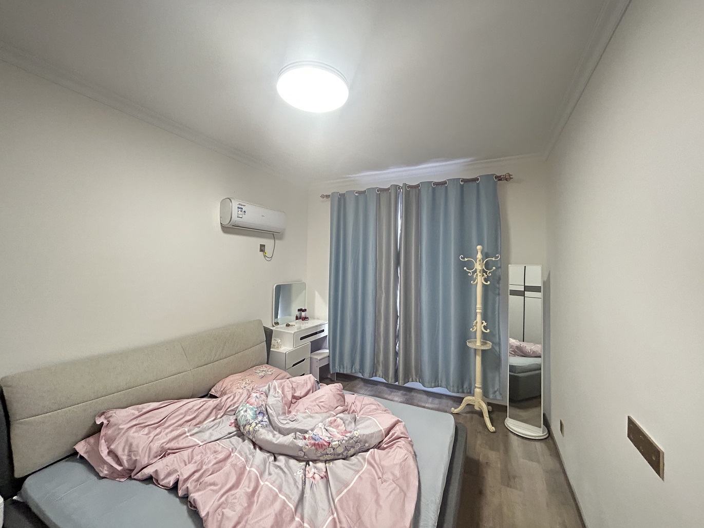 湖景名城 2室2厅1卫 48.80万 湖景名城 2室2厅1卫 48.80万室内图