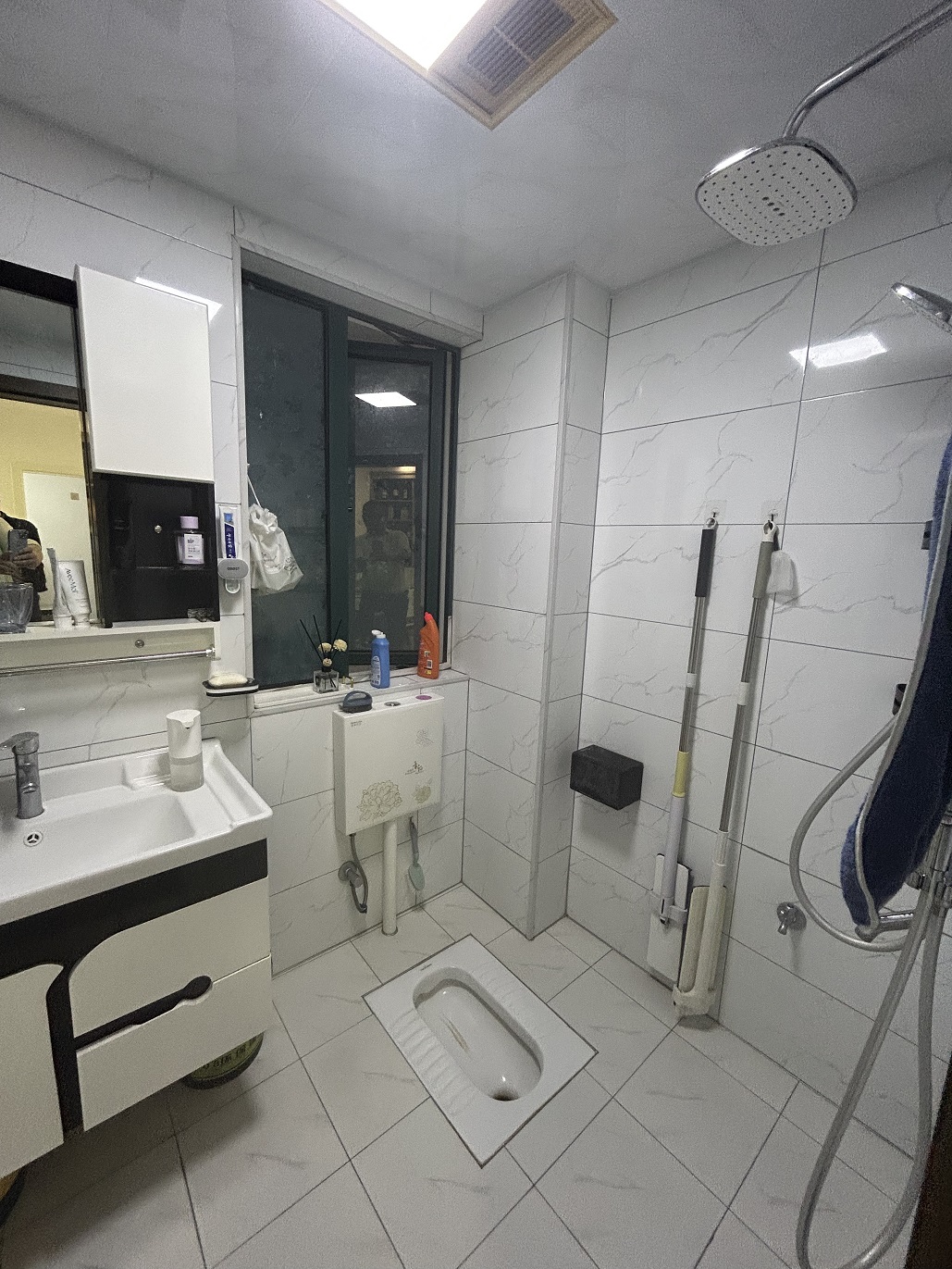 湖景名城 2室2厅1卫 48.80万 湖景名城 2室2厅1卫 48.80万室内图