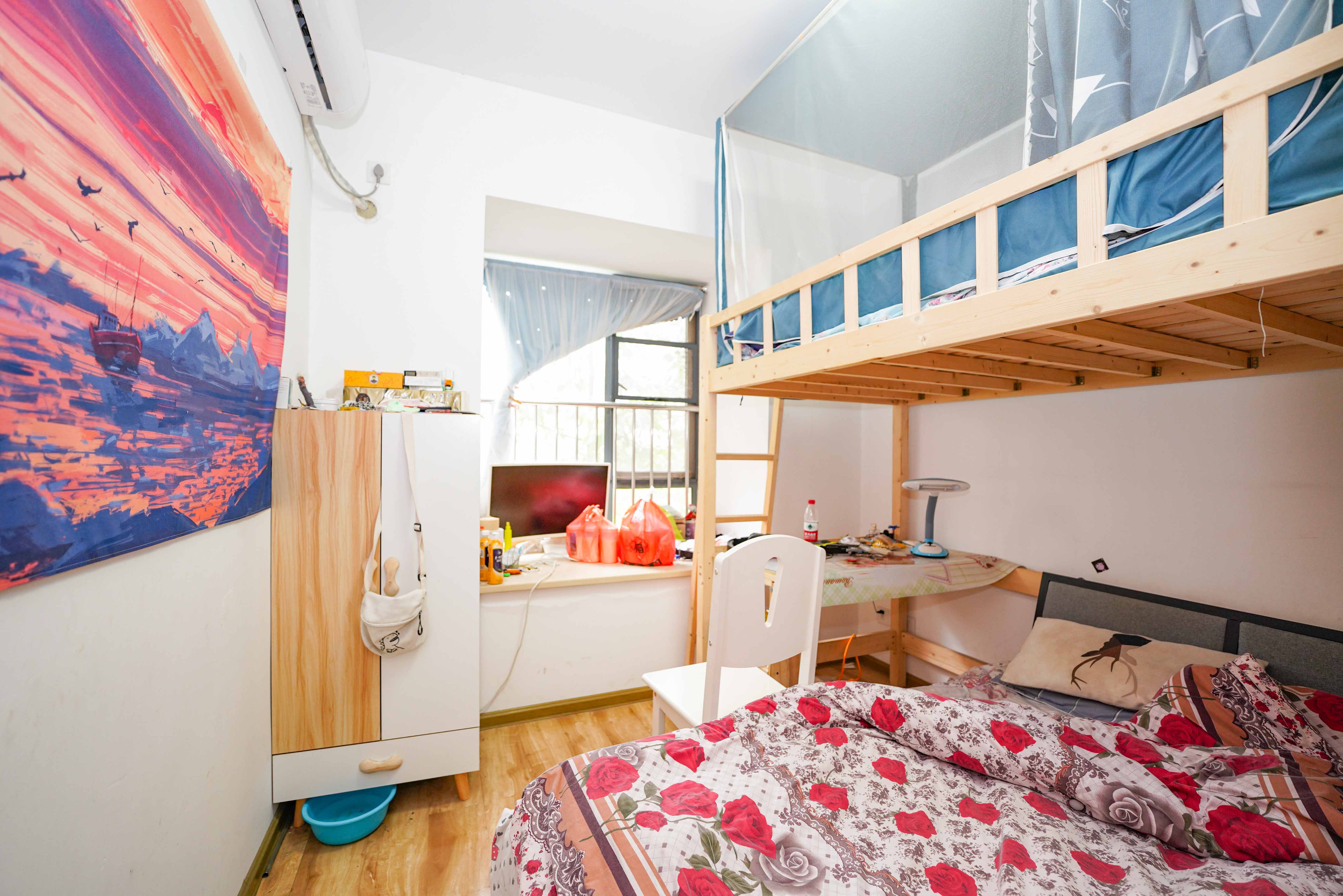 和美星城 2室2厅1卫 59.8万 和美星城 2室2厅1卫 59.8万卧室