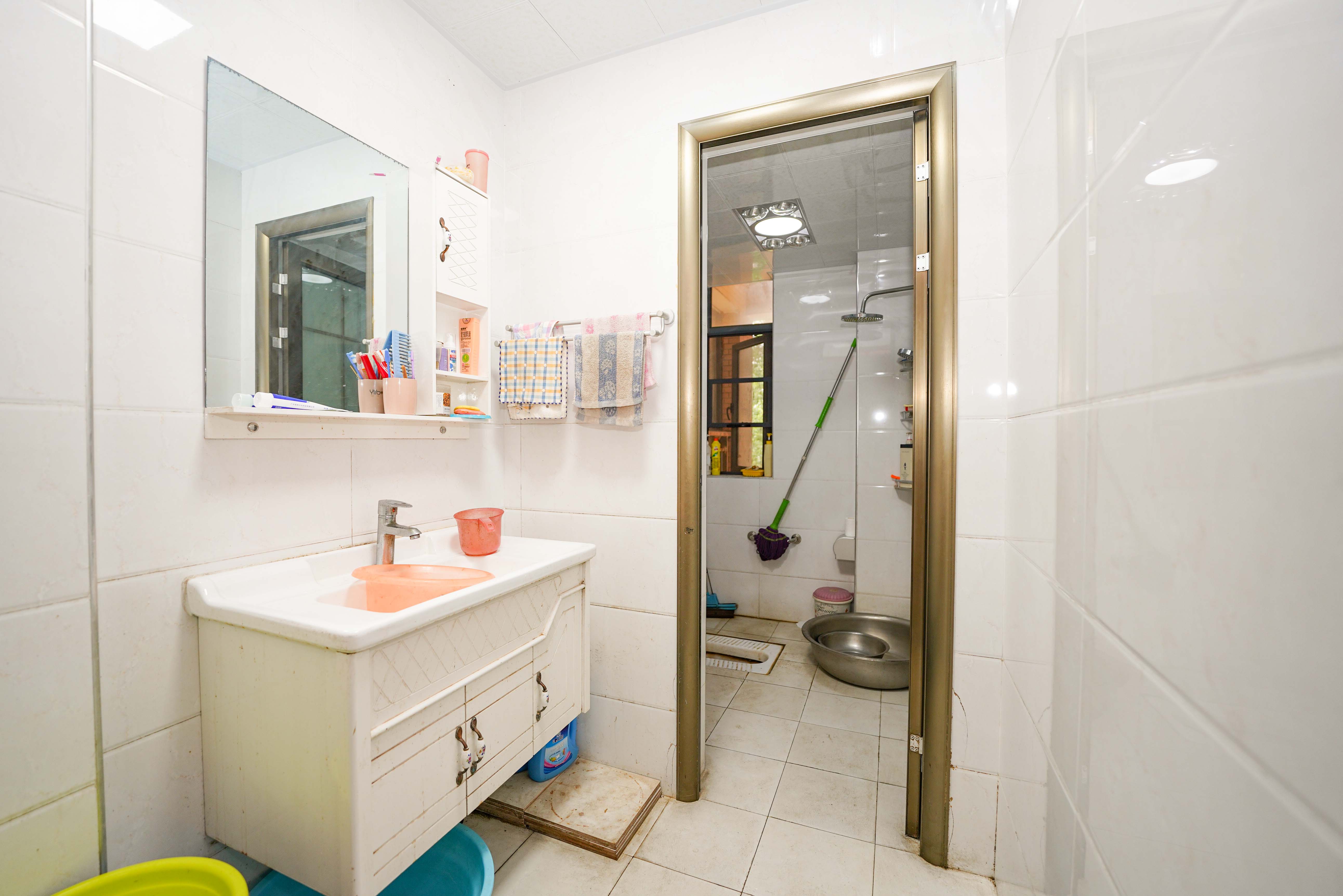 和美星城 2室2厅1卫 59.8万 和美星城 2室2厅1卫 59.8万卫生间