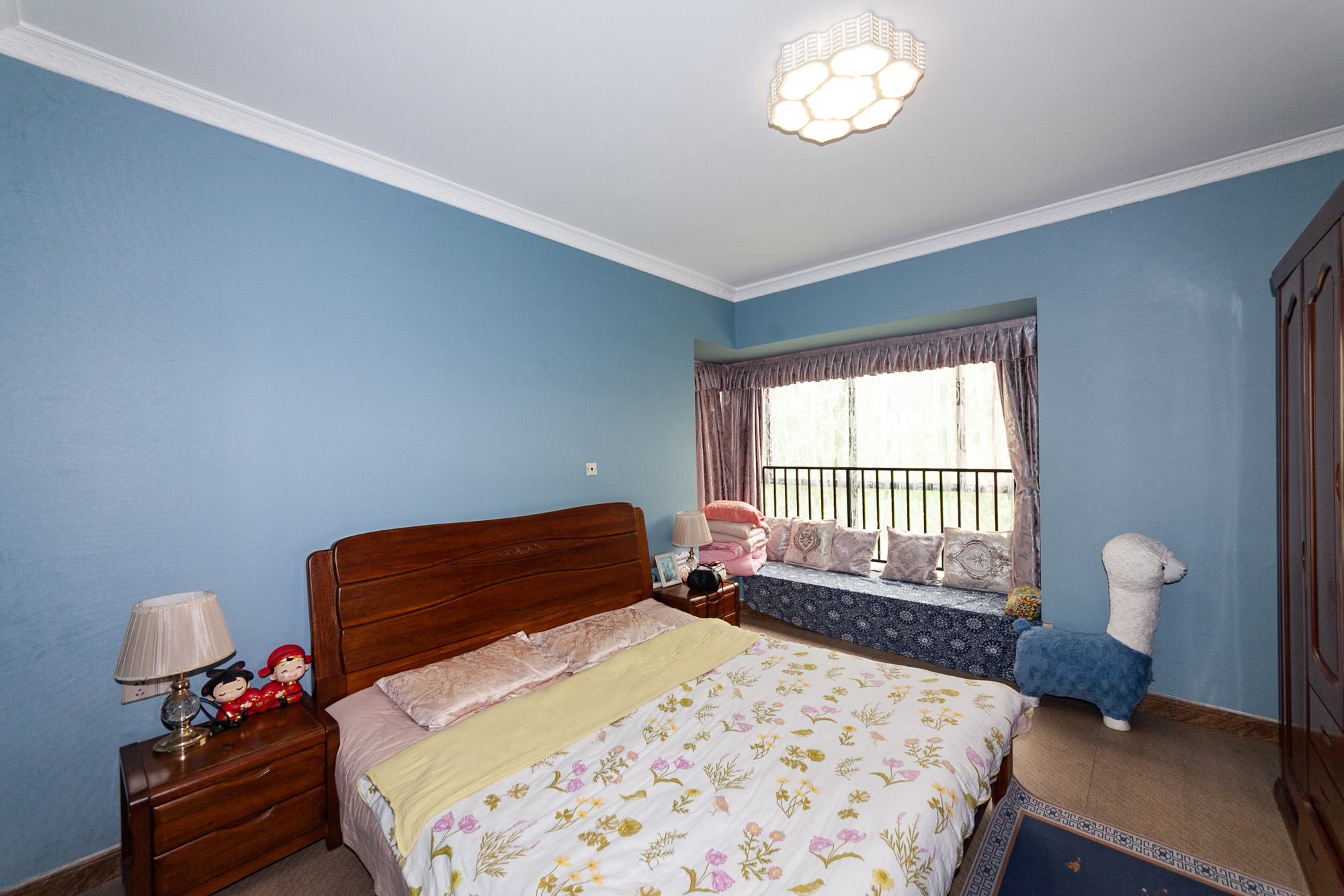 勤诚达新界  4室2厅1卫   139.90万 勤诚达新界  4室2厅1卫   139.90万卧室