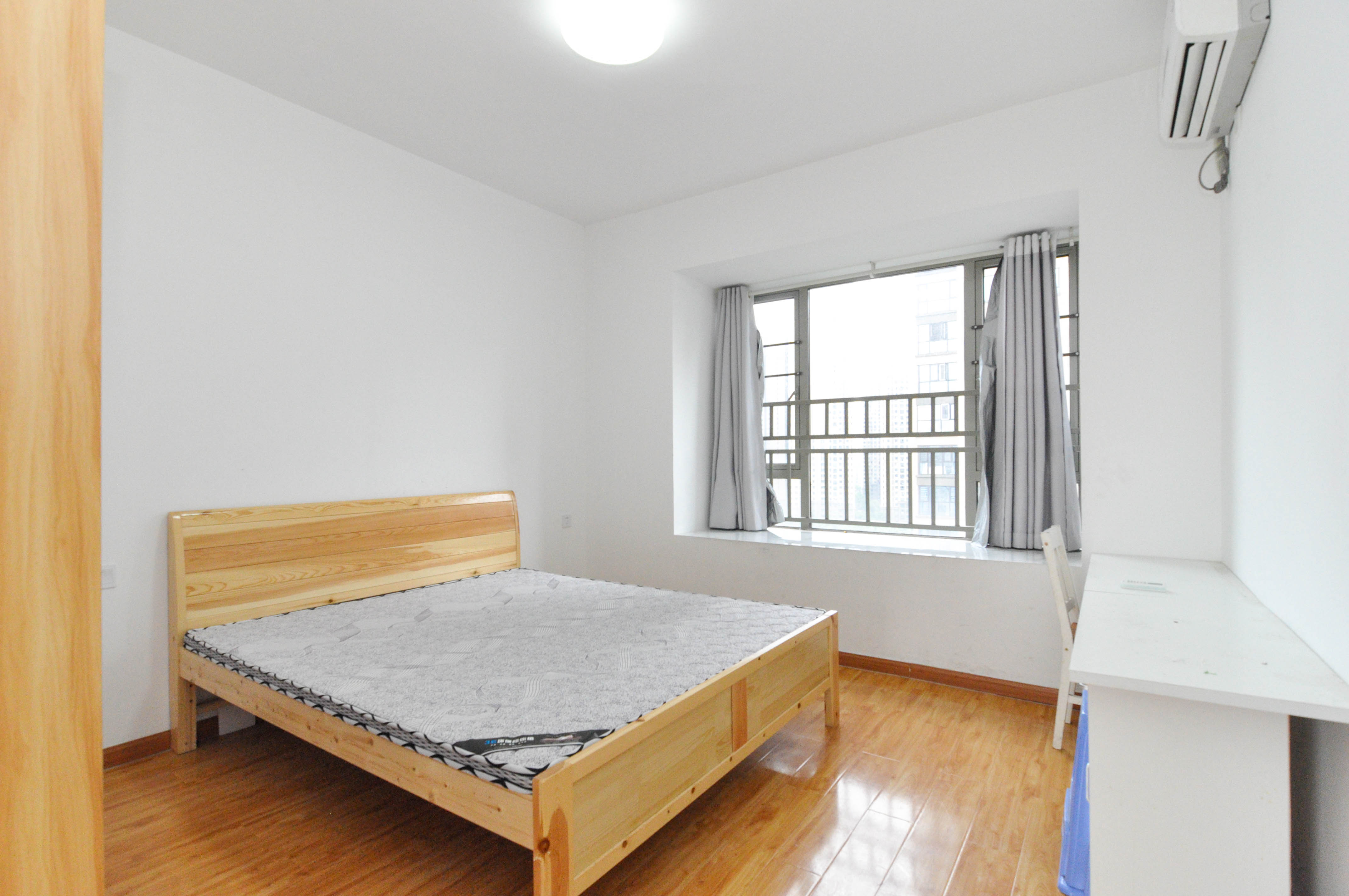 梅溪湖金茂悦(金悦雅苑) 4室2厅2卫 146.8万 梅溪湖金茂悦(金悦雅苑) 4室2厅2卫 146.8万卧室