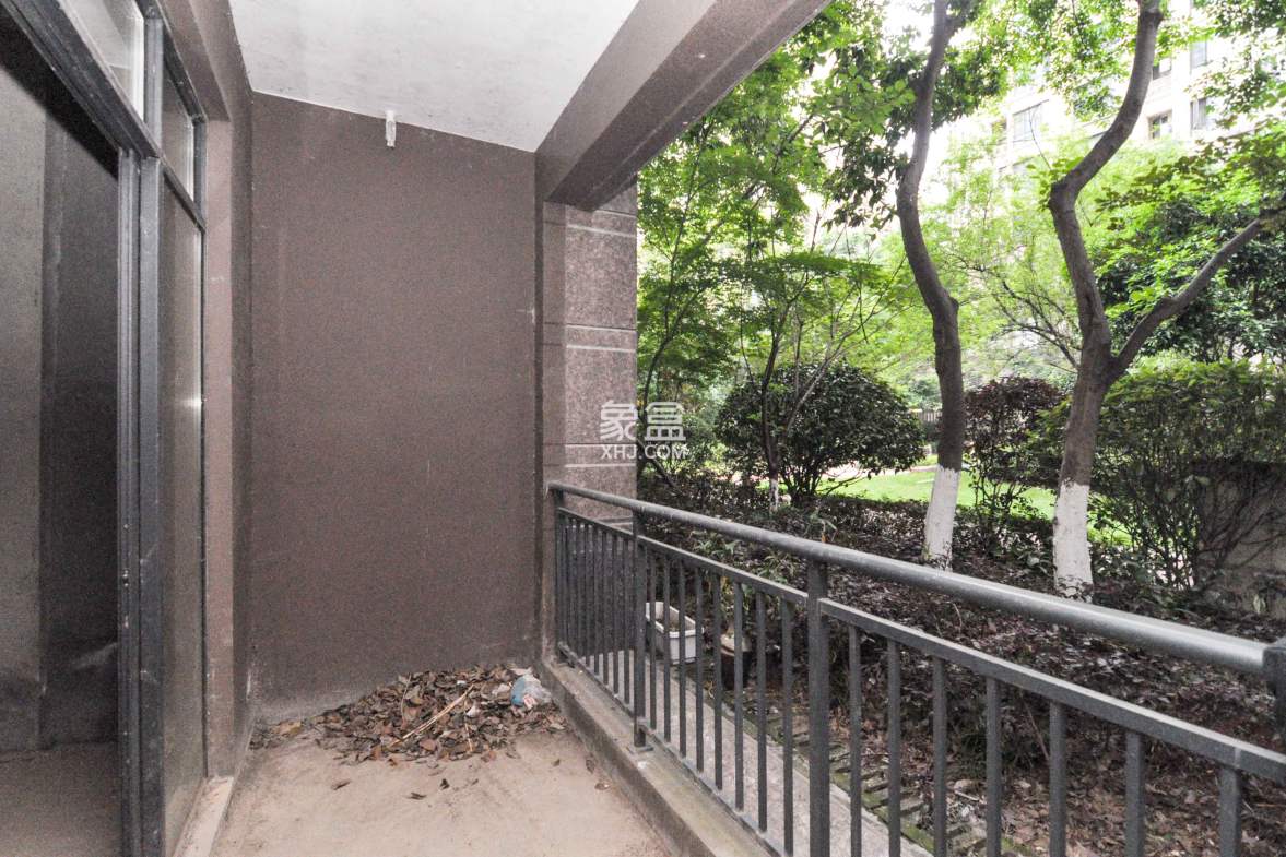 中海梅溪湖壹号 4室2厅2卫 298.00万 中海梅溪湖壹号 4室2厅2卫 298.00万其他