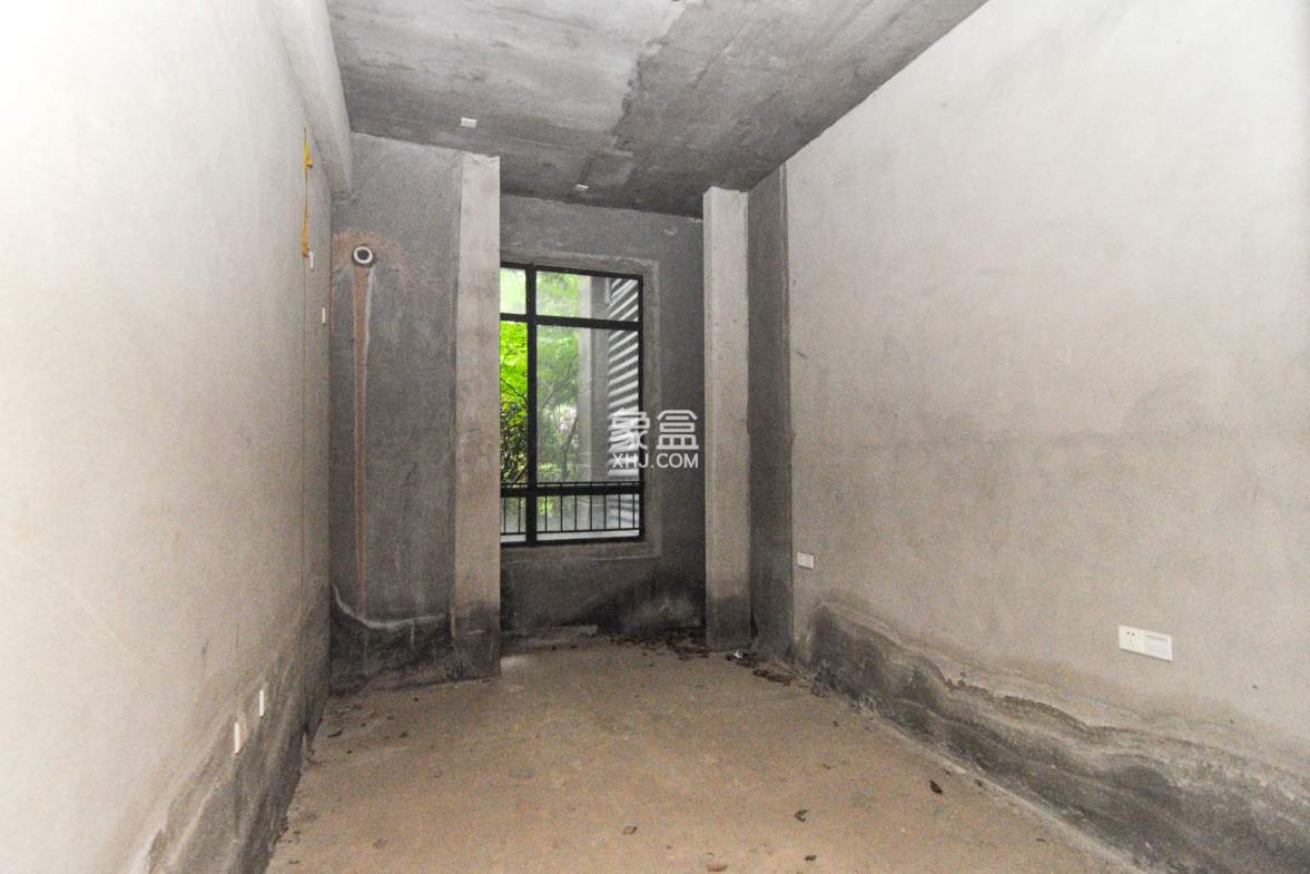 中海梅溪湖壹号 4室2厅2卫 298.00万 中海梅溪湖壹号 4室2厅2卫 298.00万其他