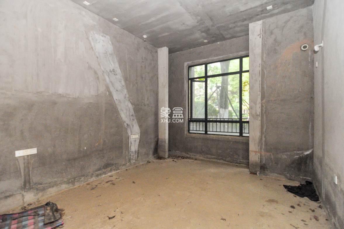 中海梅溪湖壹号 4室2厅2卫 298.00万 中海梅溪湖壹号 4室2厅2卫 298.00万其他