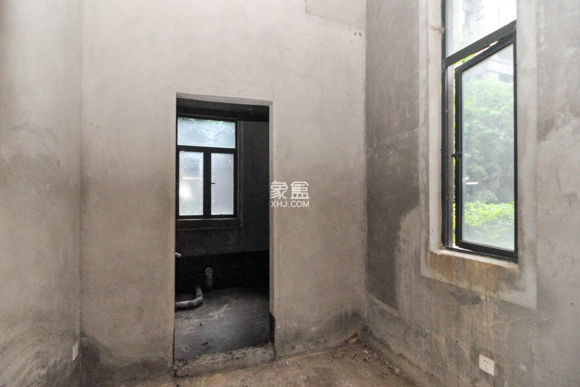 中海梅溪湖壹号 4室2厅2卫 298.00万 中海梅溪湖壹号 4室2厅2卫 298.00万其他