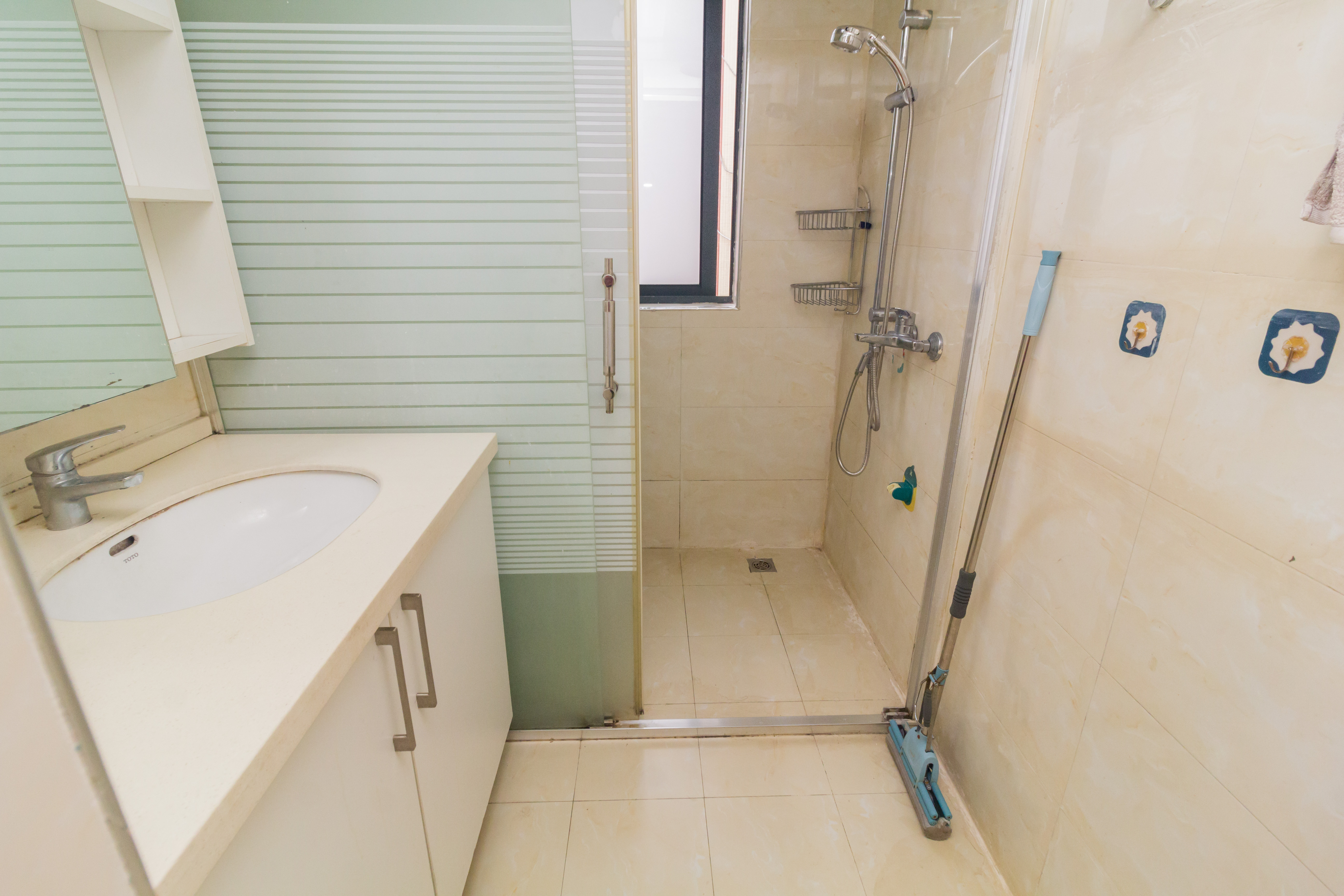 海德公园  3室2厅1卫   68.20万其他