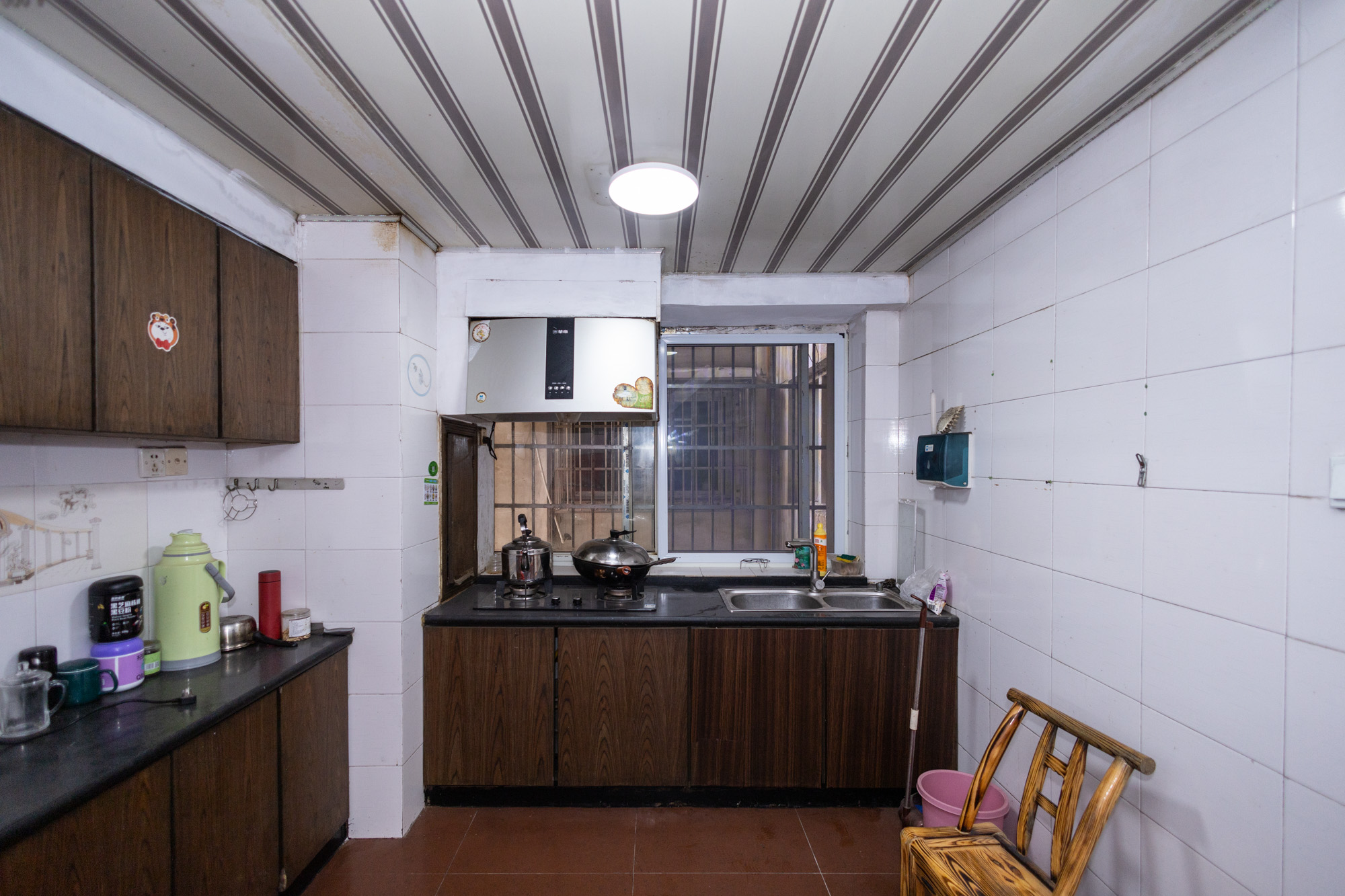 在水一方  2室1厅1卫   60.00万 在水一方  2室1厅1卫   60.00万厨房