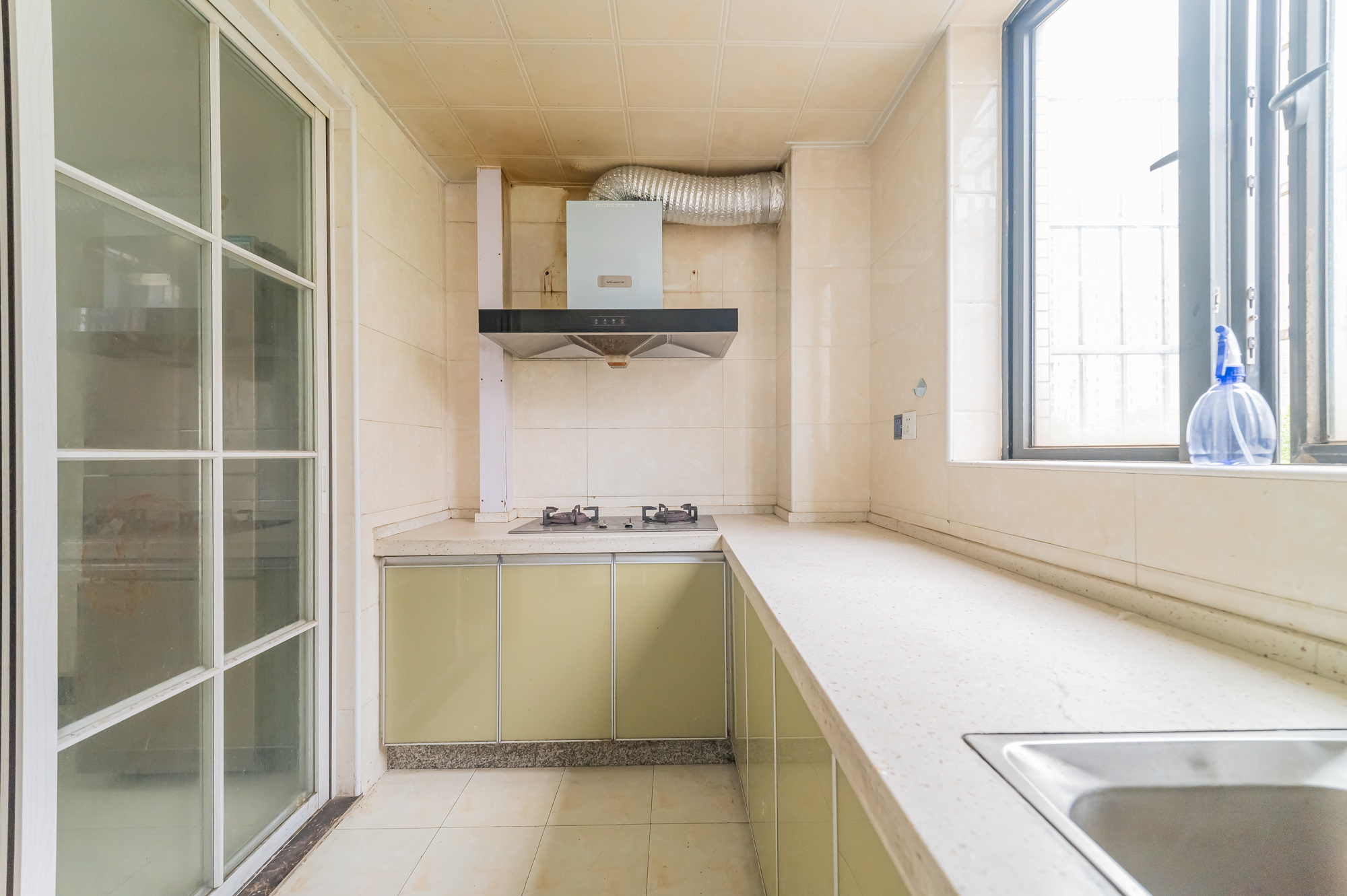 鹏基诺亚山林 4室2厅1卫 105.0万 鹏基诺亚山林 4室2厅1卫 105.0万厨房